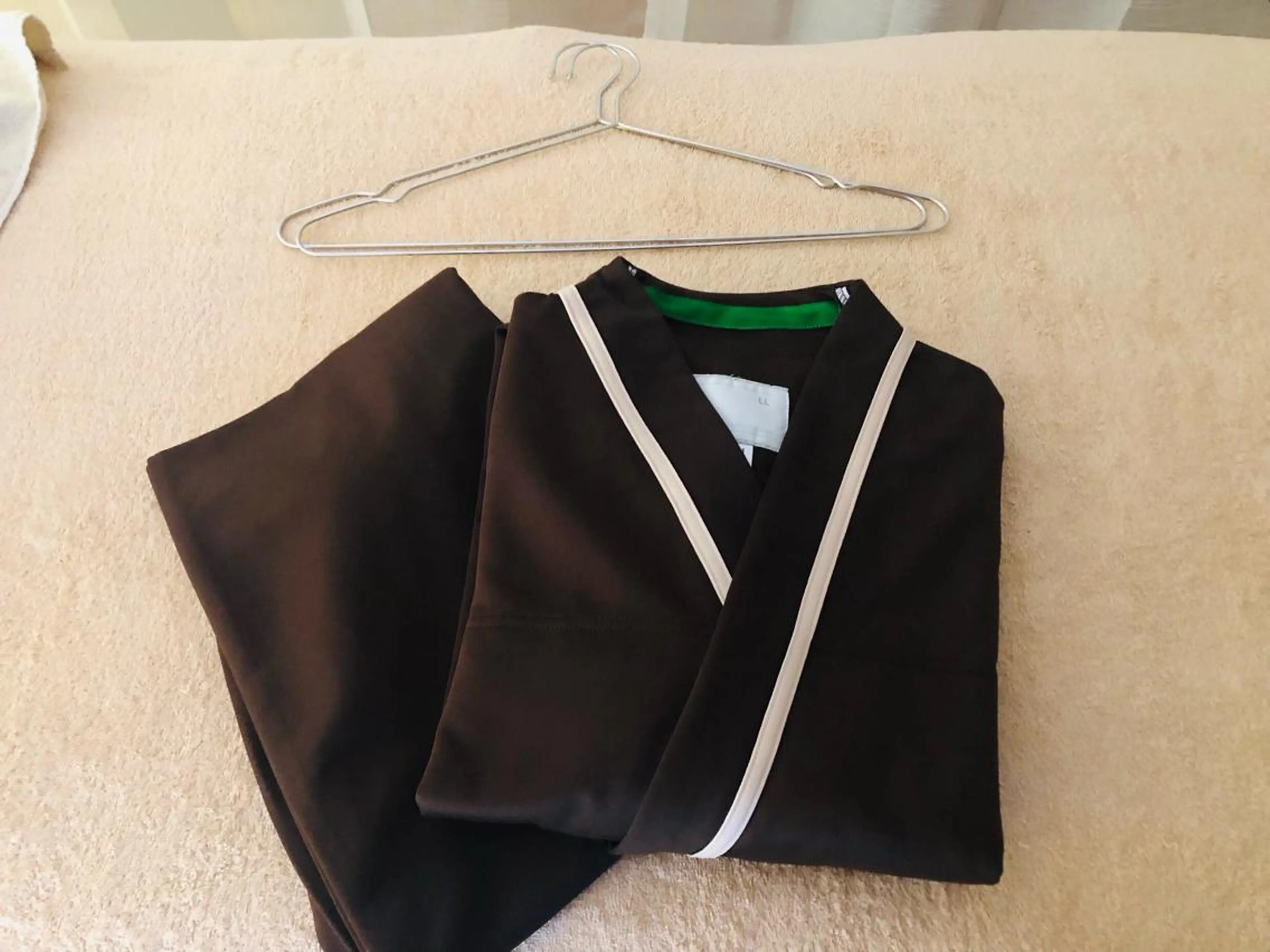 エステ リラク 頭痛肩こりで悩むおとな女性専門ボディケアサロンねこもみ所属・札幌　頭痛肩こり解消 セラピストkaoriのエステ・リラクイメージ