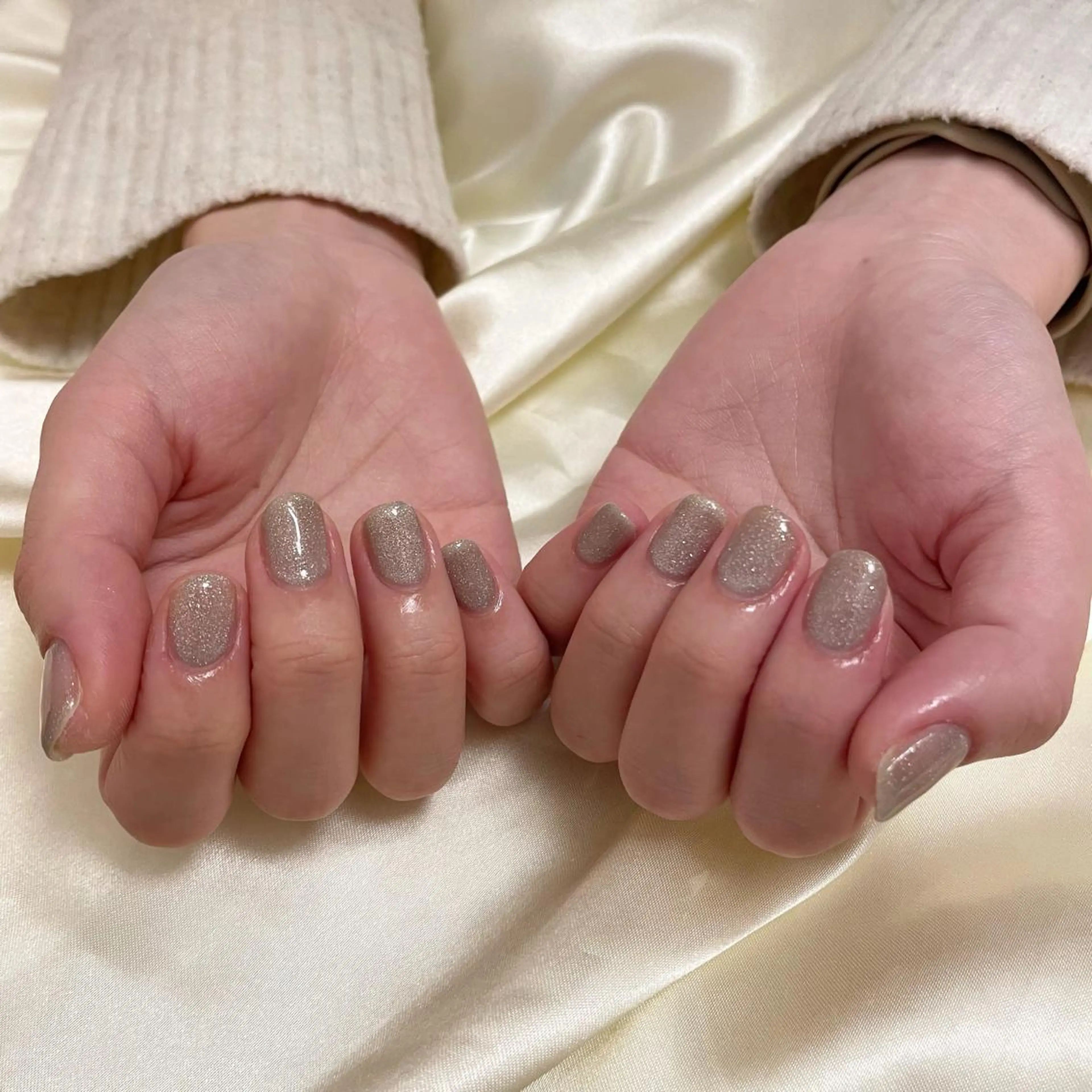 ネイル キラキラネイル &h MAKIのネイルデザイン