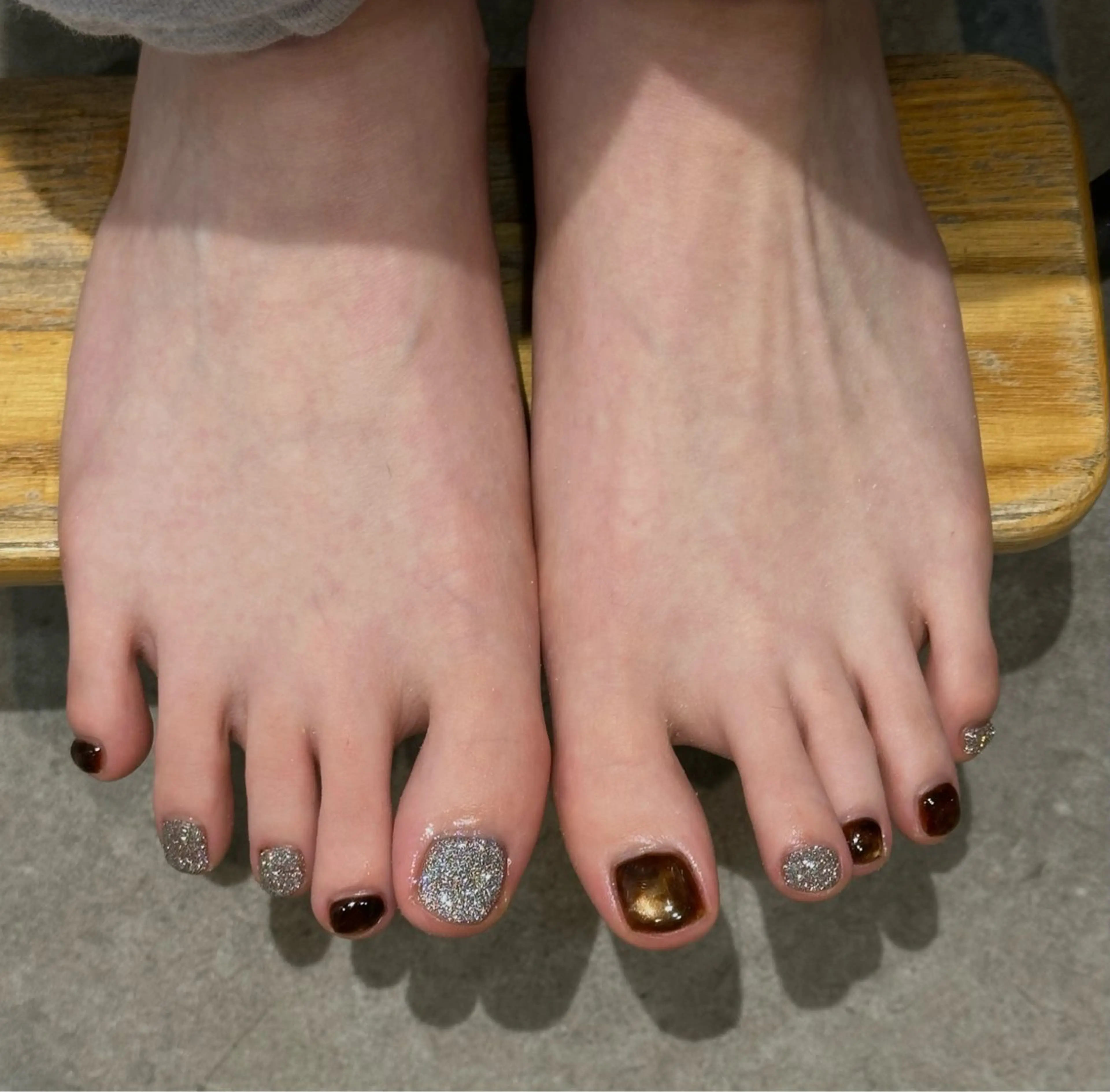 フットバス付きマグネット🧲🩶オフあり💅の写真