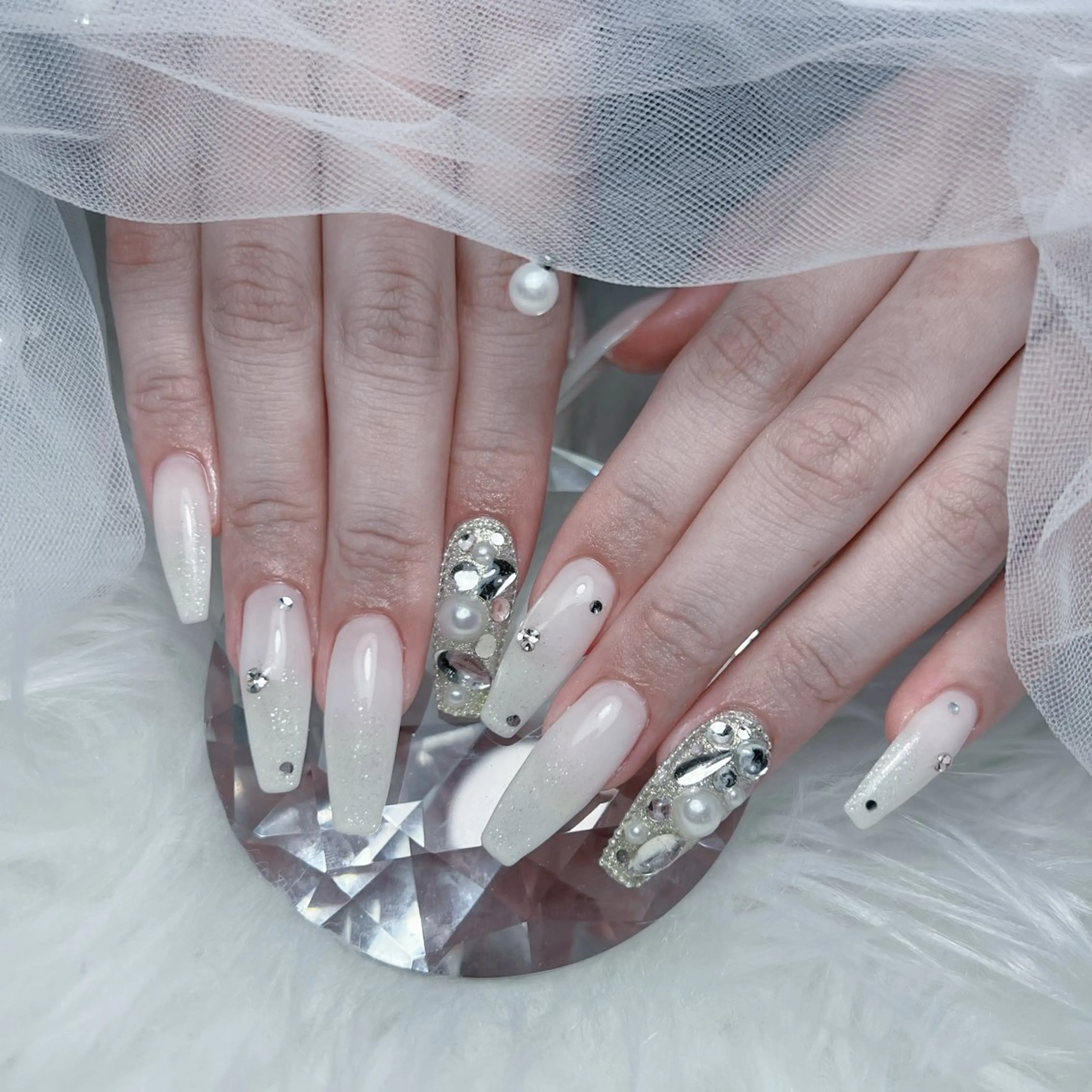 ネイル ハンドネイル miku 🦋nailのネイルデザイン