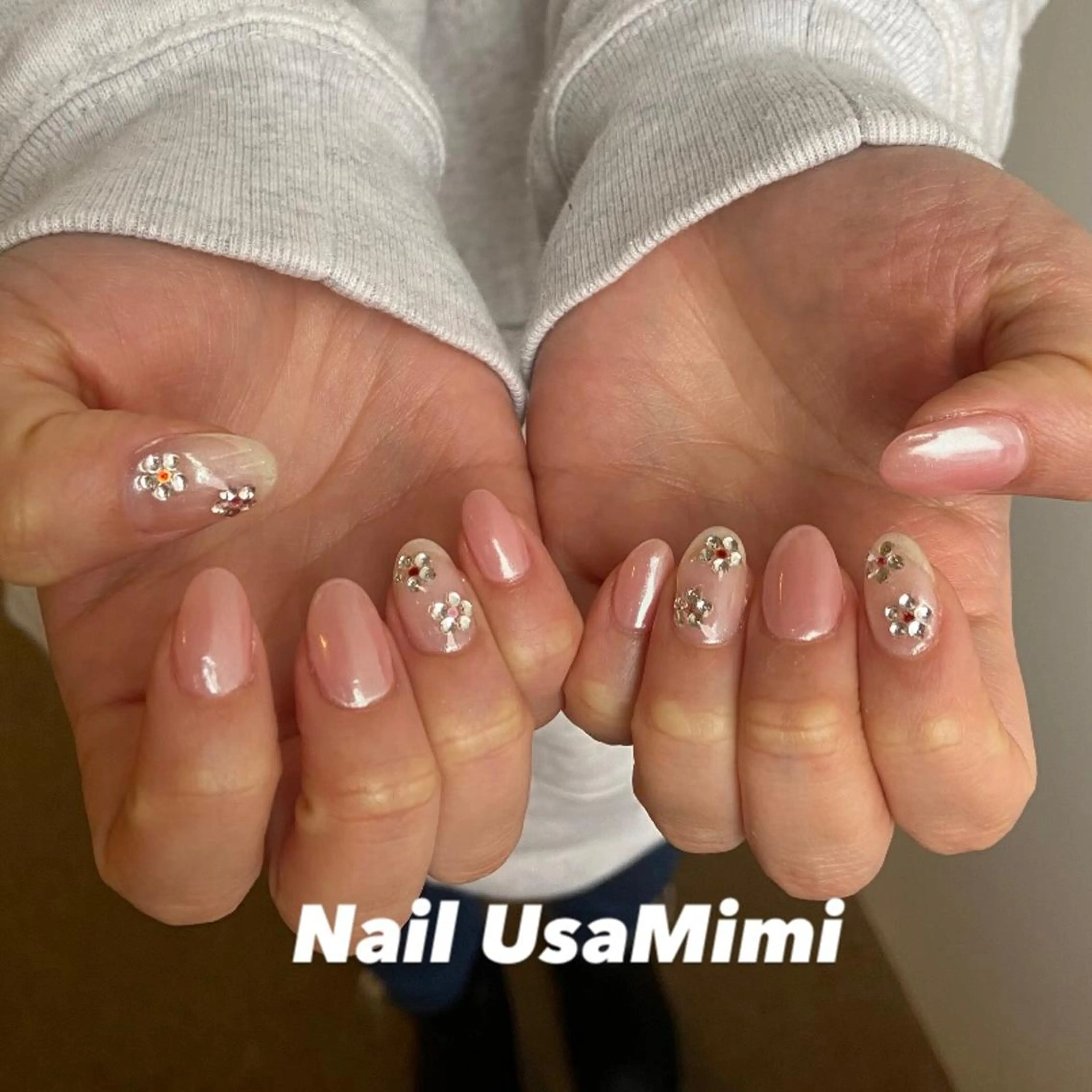 ネイル フットネイル ジェルネイル マグネットネイル 持ち込み ニュアンスネイル 本町ネイルNail UsaMimiのネイルデザイン