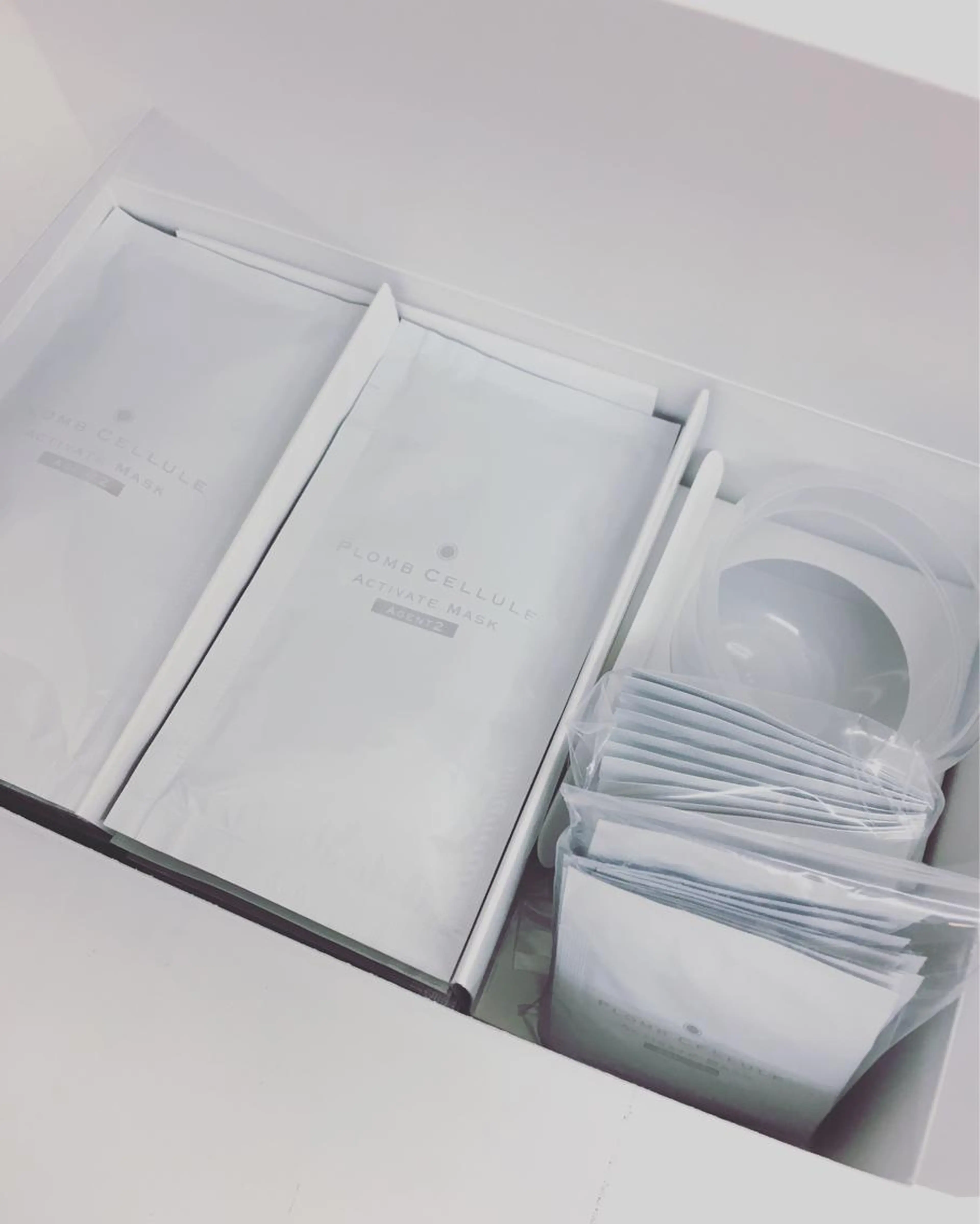 初回ハーブピーリング🌿+AC(成長因子)+炭酸パック(いずれもホームケア用)1番おすすめです❗️😊の写真