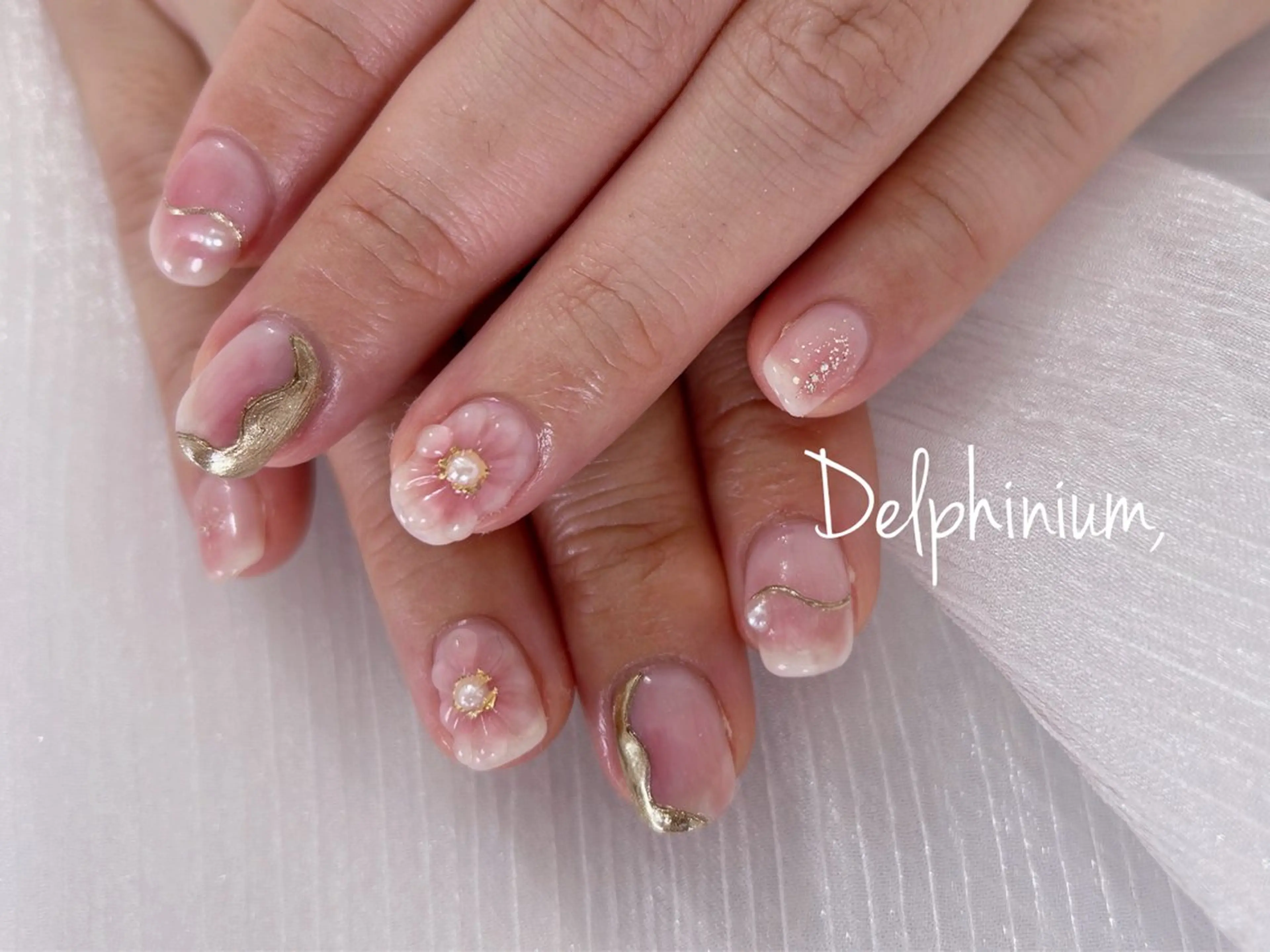 ネイル 桜ネイル ニュアンスネイル ピンク ハンドネイル 岡本 友恵のネイルデザイン