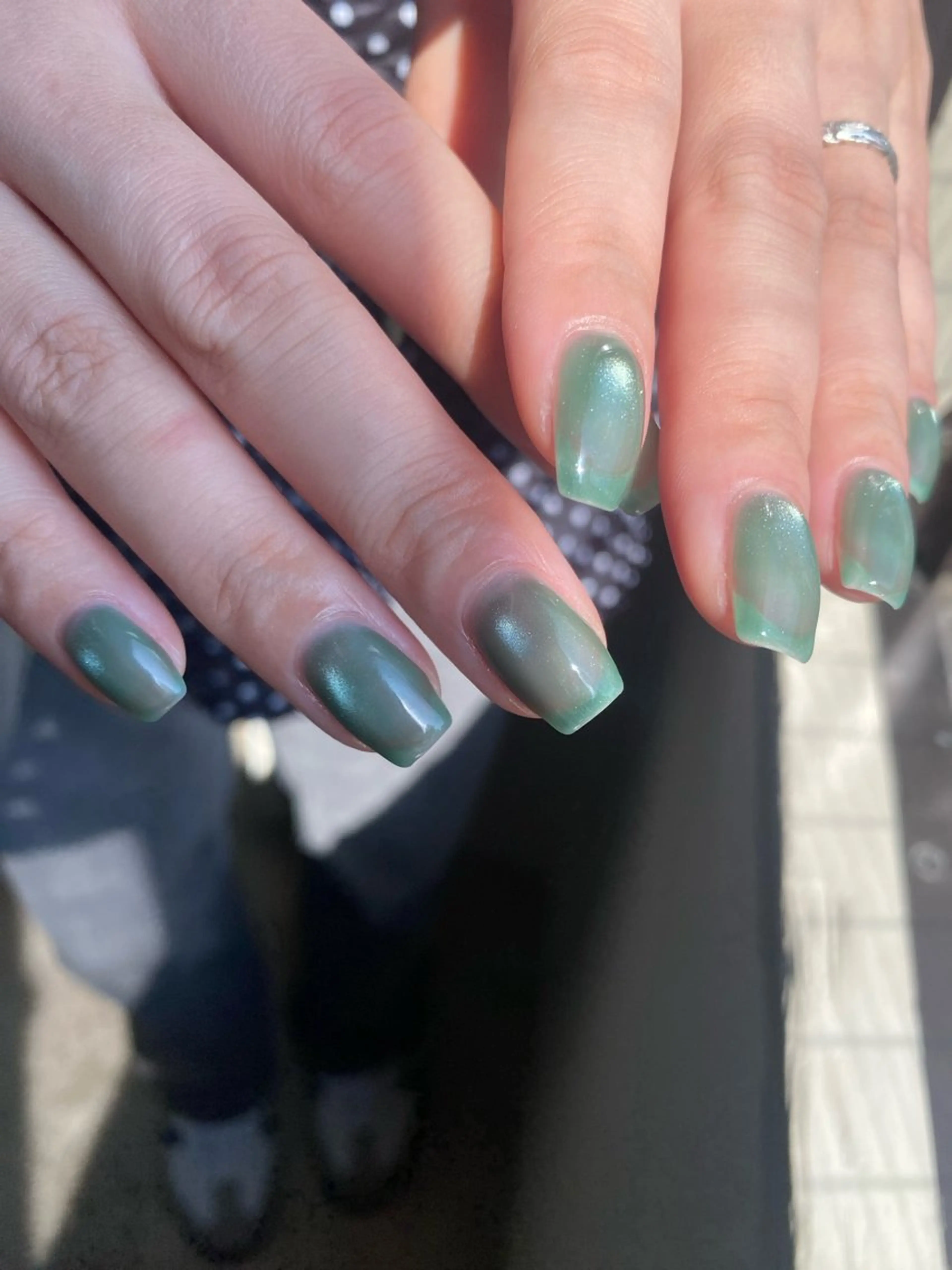 ネイル 成人式 フレンチネイル ジェルネイル ガーリー マグネットネイル ハンドネイル 草加ニュアンスネイル 🌚hersのネイルデザイン