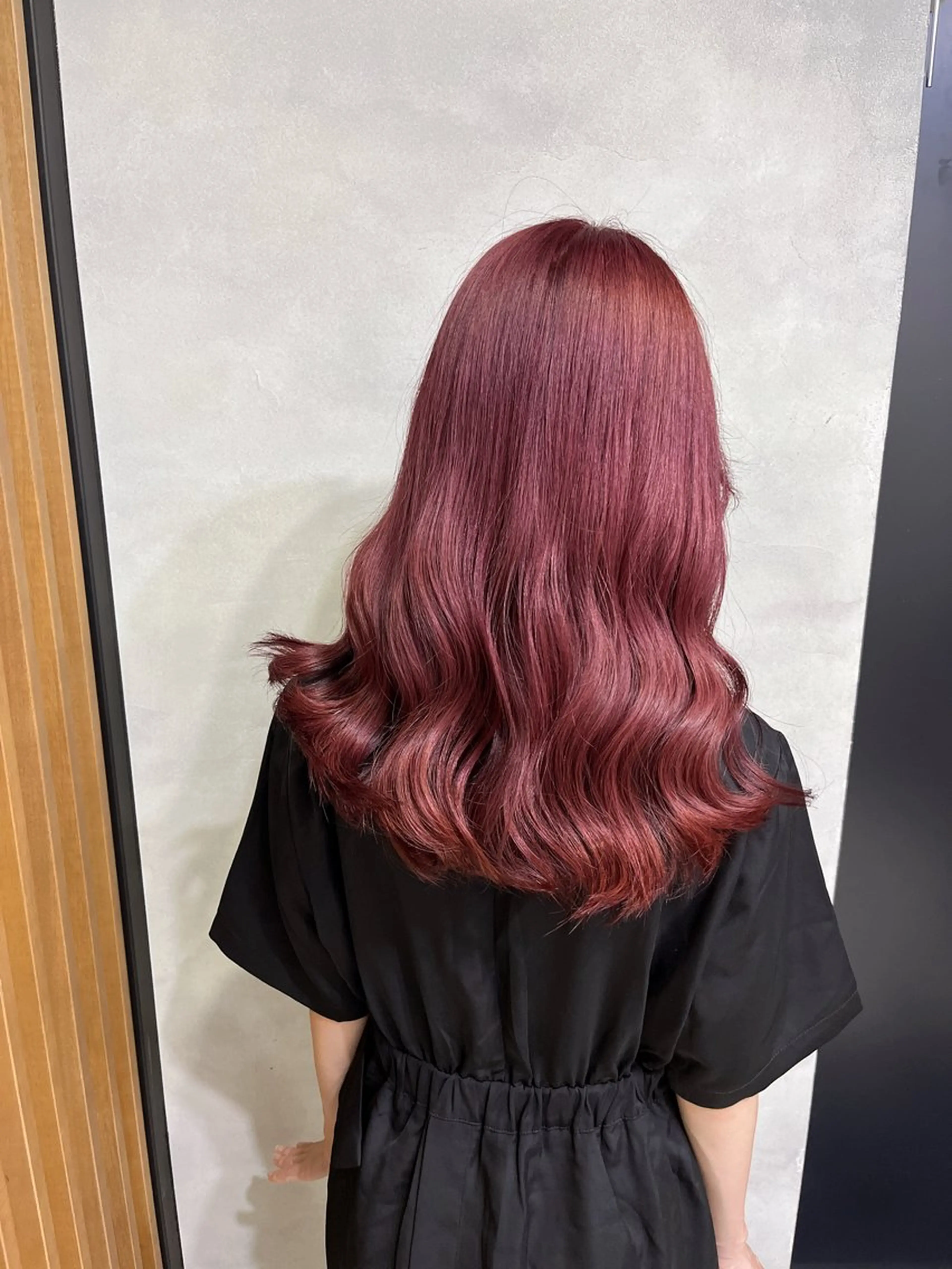 セミロング 濱川響太レディース カットモデルのヘアスタイル