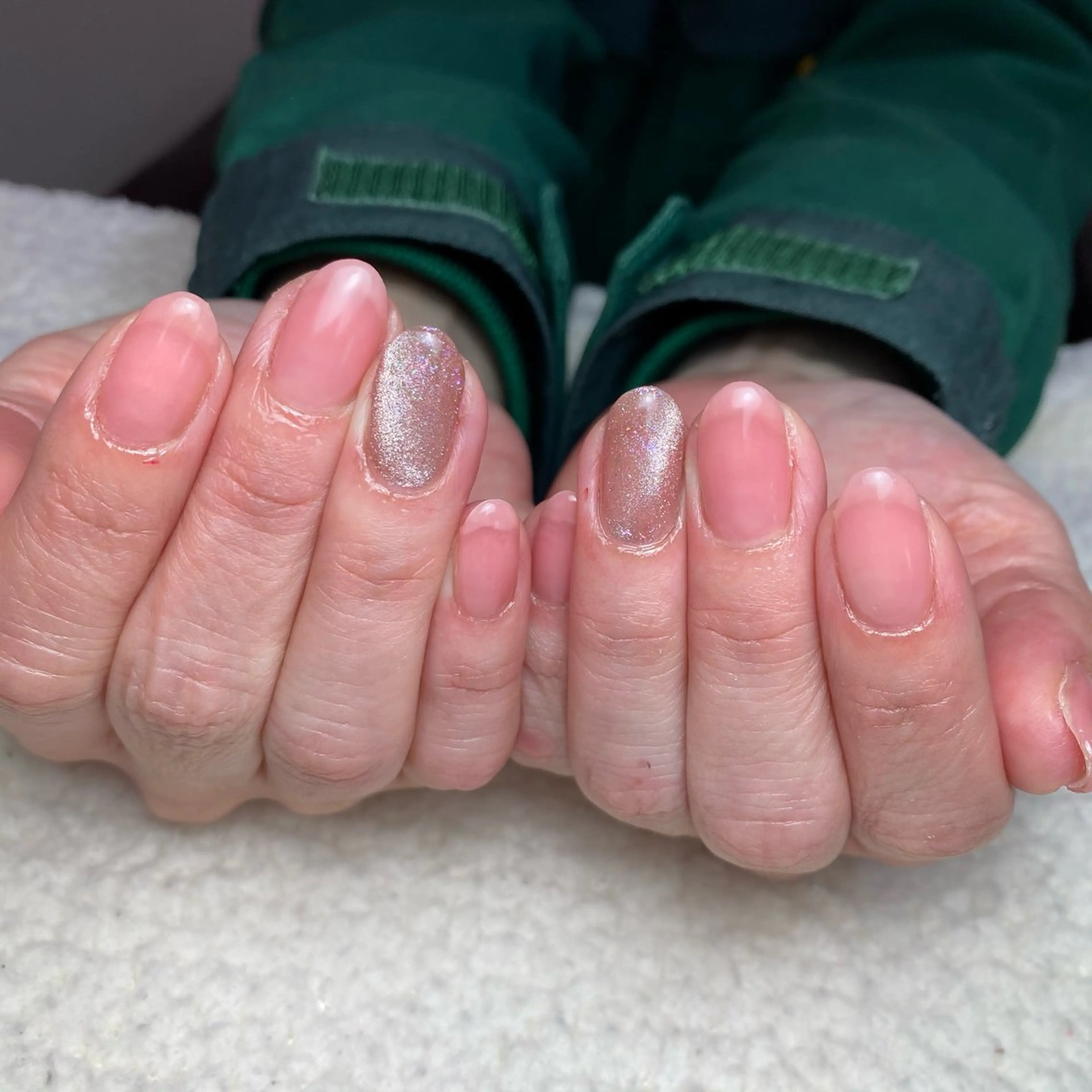 ネイル ジェルネイル マグネットネイル シンプルネイル ハンドネイル COCO+所属・COCO +のエステ・リラクイメージ