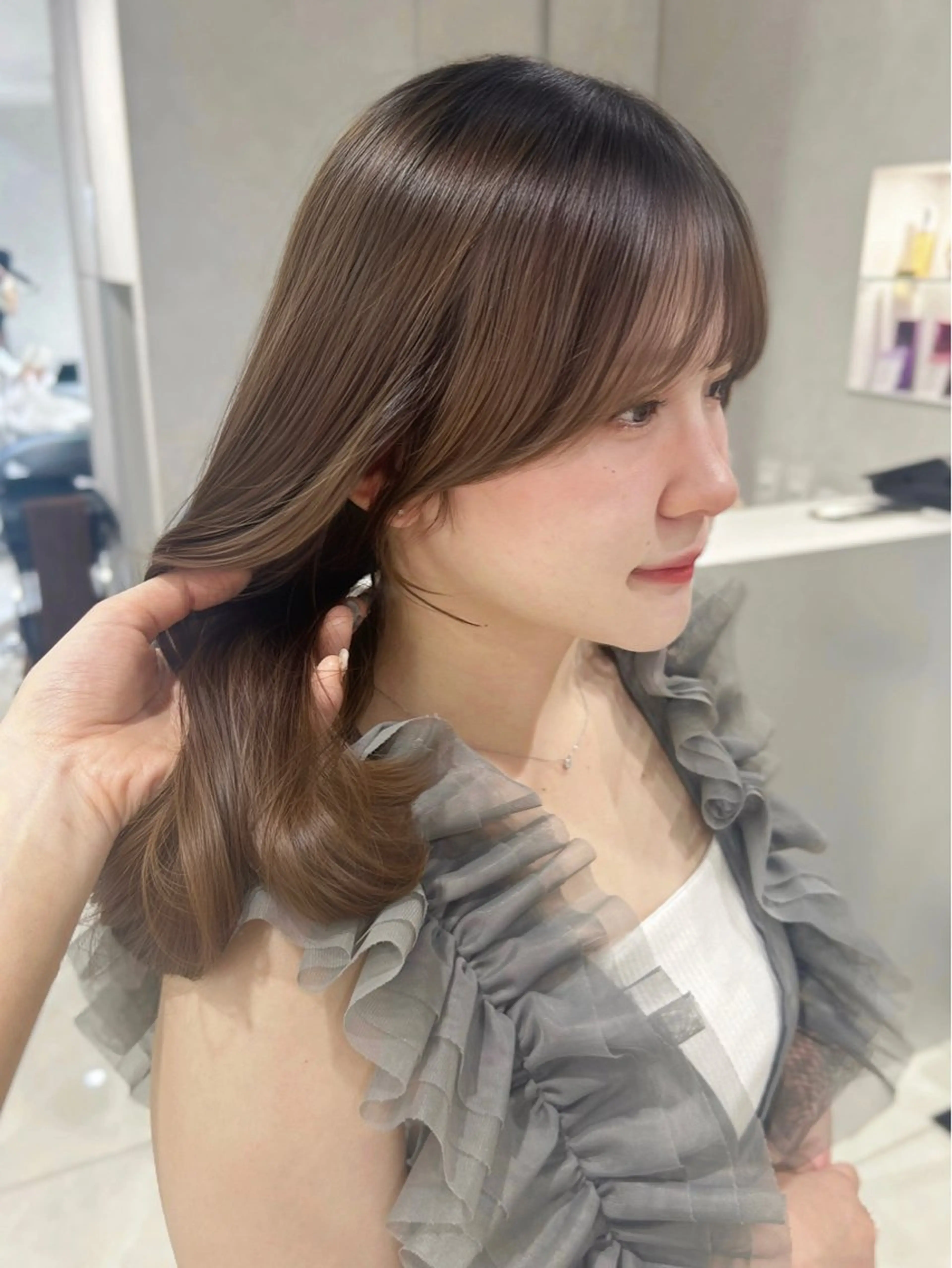 🤍メンテナンス🤍【ケアカラー+顔まわりカット＋シルクトリートメント】の写真