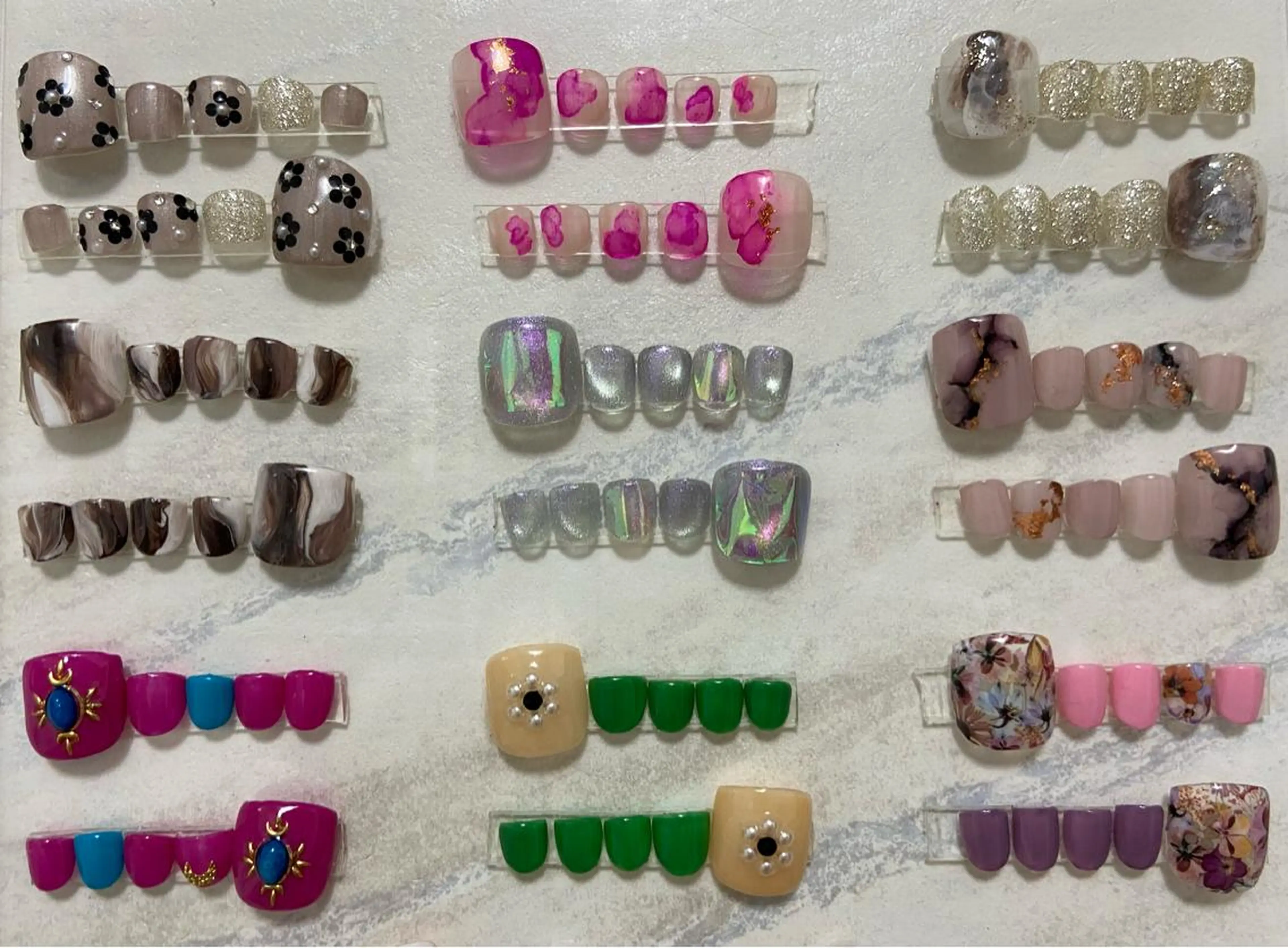 ネイル フットネイル private salon  Rinの眉毛・アイブロウイメージ