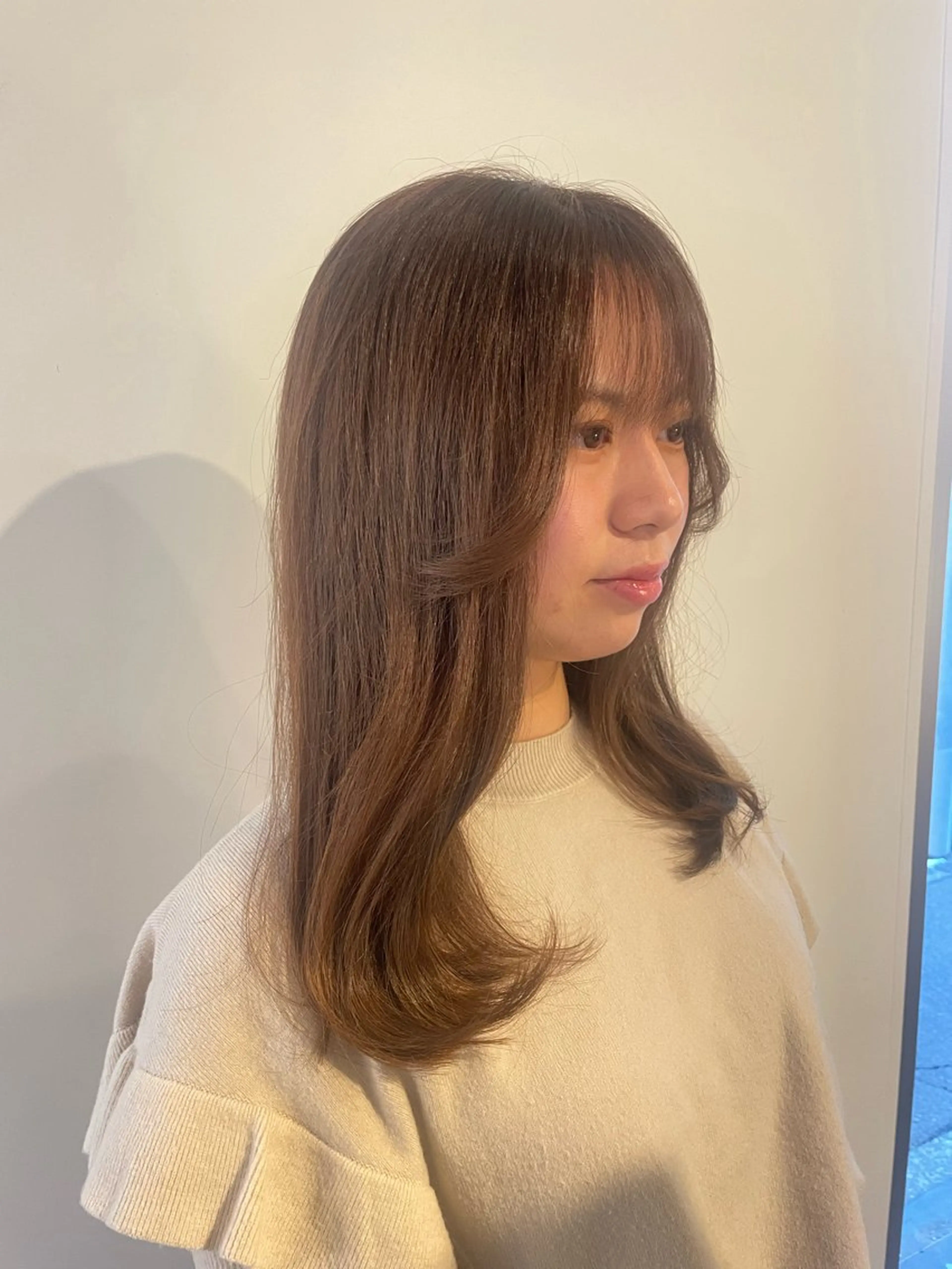 ロング カラー ベージュカラー カット ヘアカラー トリートメント しのはら まどかのヘアスタイル