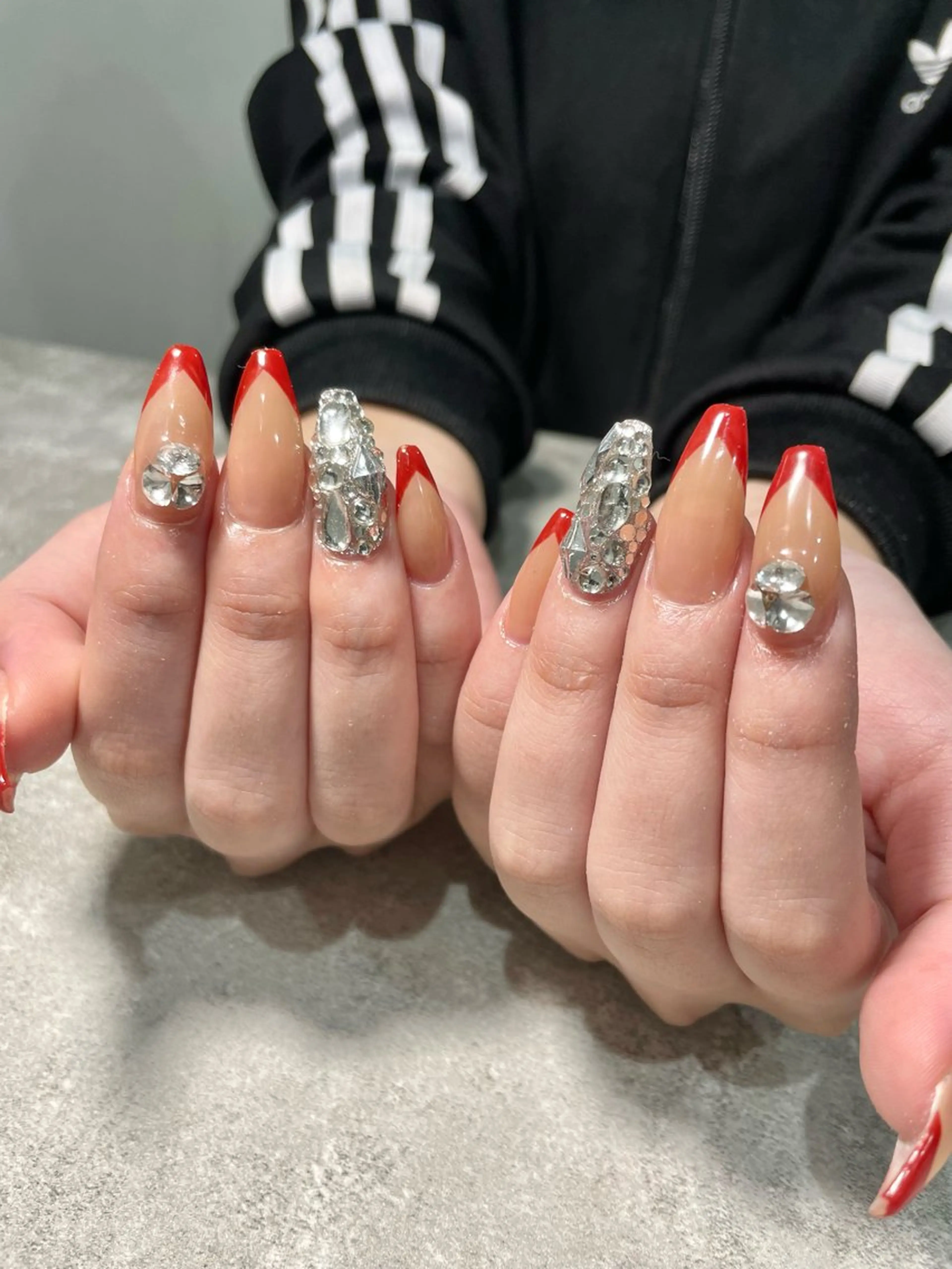 ネイル 持ち込み ハンドネイル Raviliss ♡のネイルデザイン