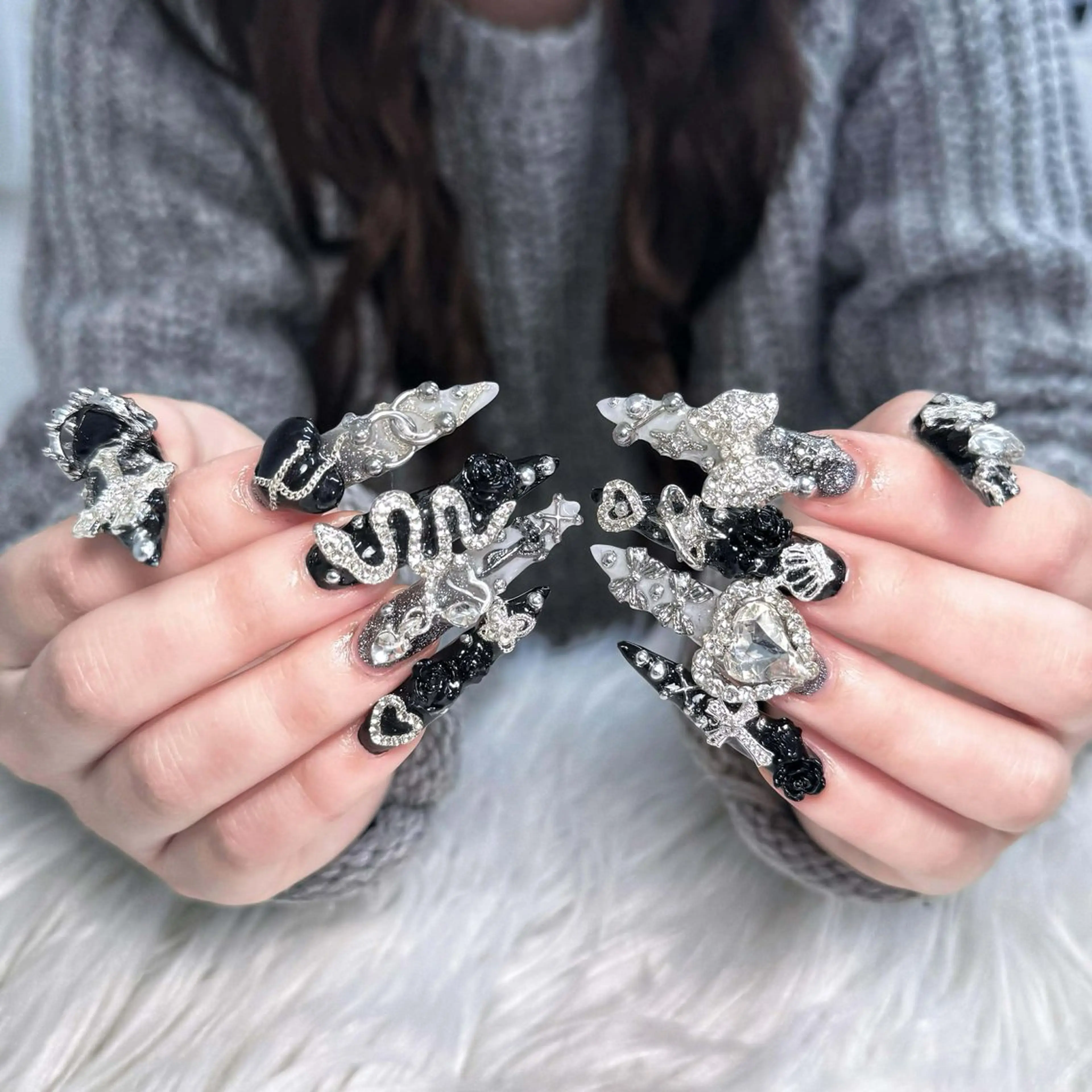 ネイル ハンドネイル いちご chan novaのネイルデザイン