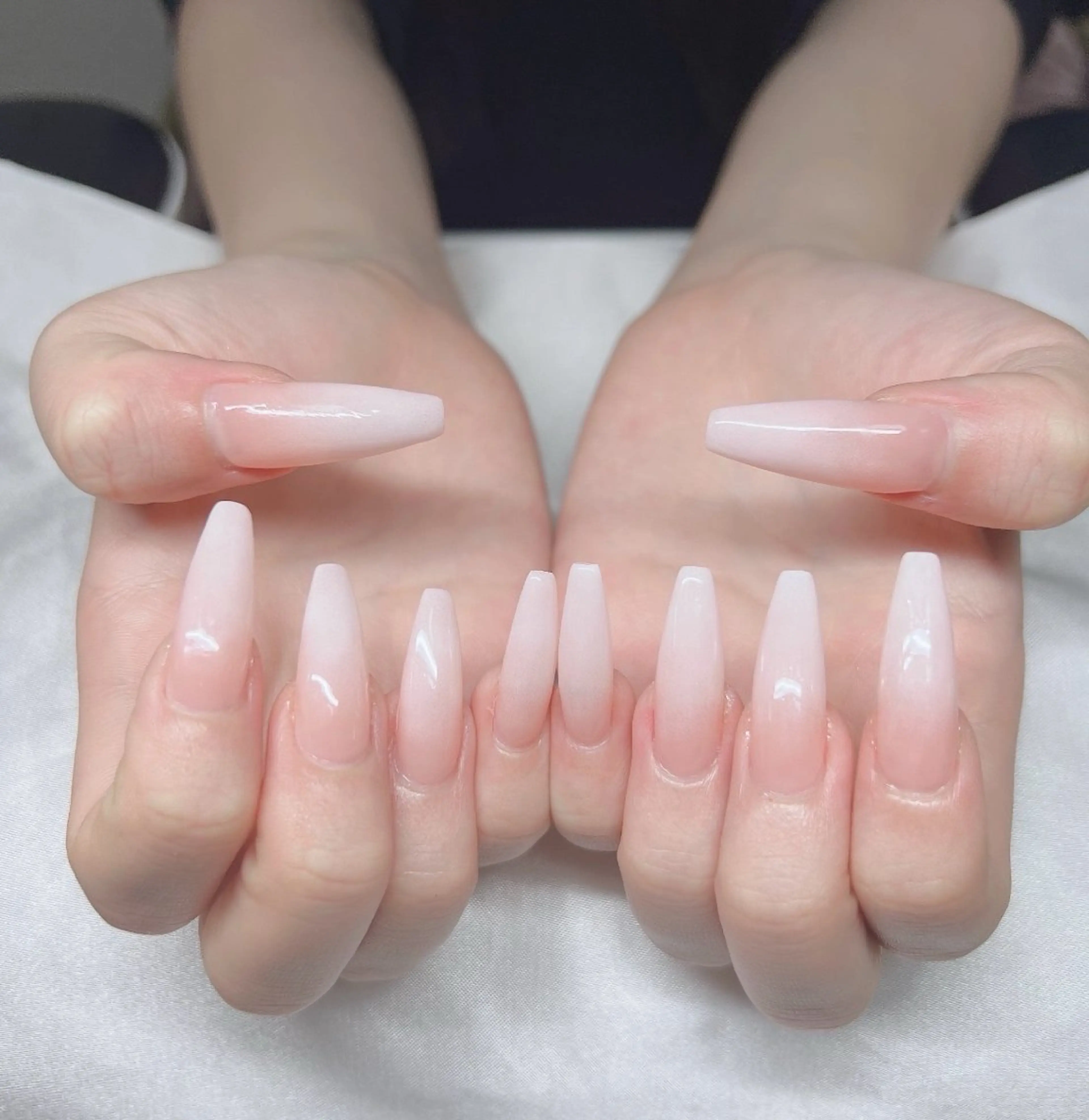 ネイル ハンドネイル Lee Nailsのネイルデザイン