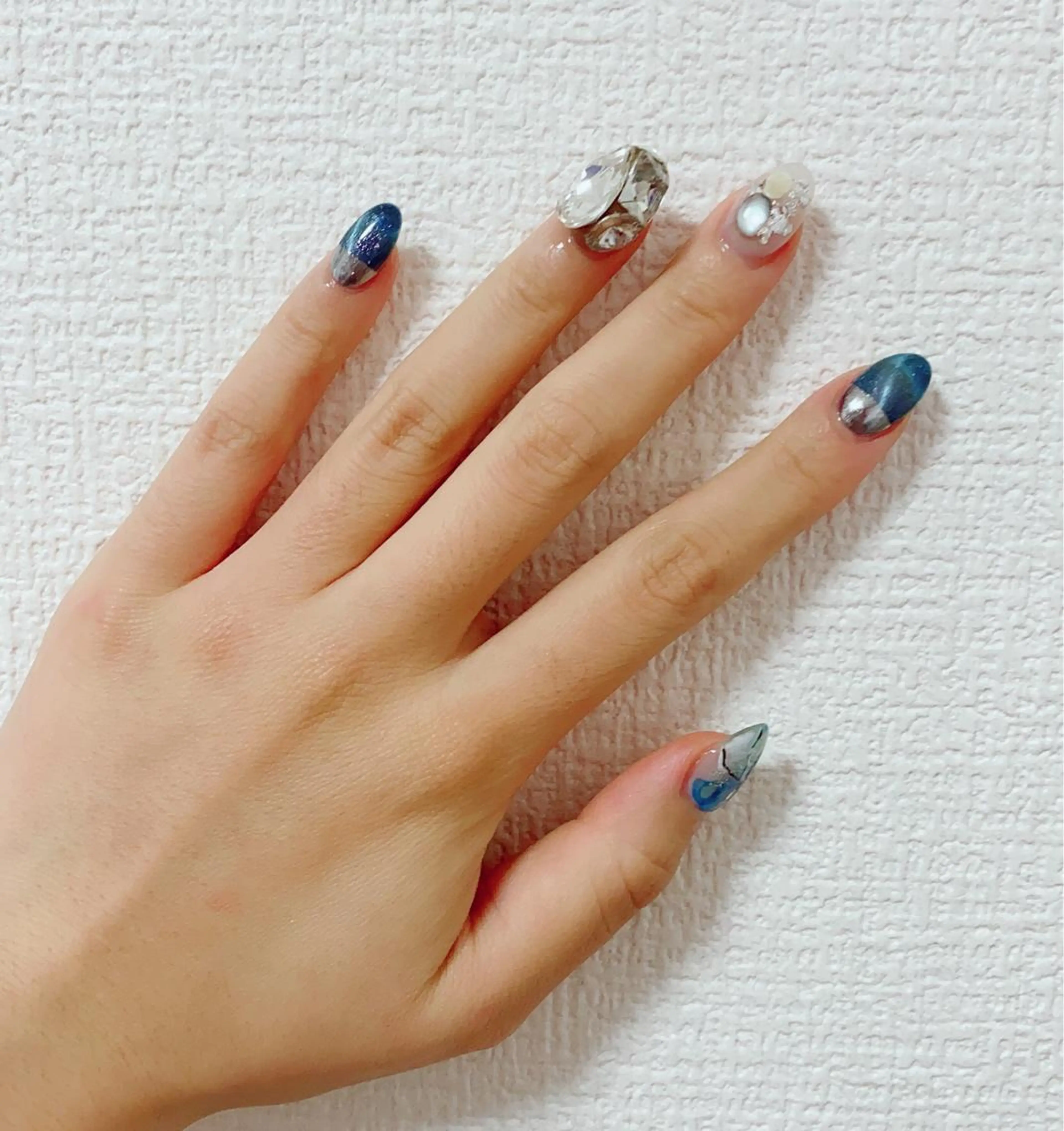 カラー ネイル アートネイル 長さ出し フレンチネイル ミラーネイル Q Free nailsのネイルデザイン
