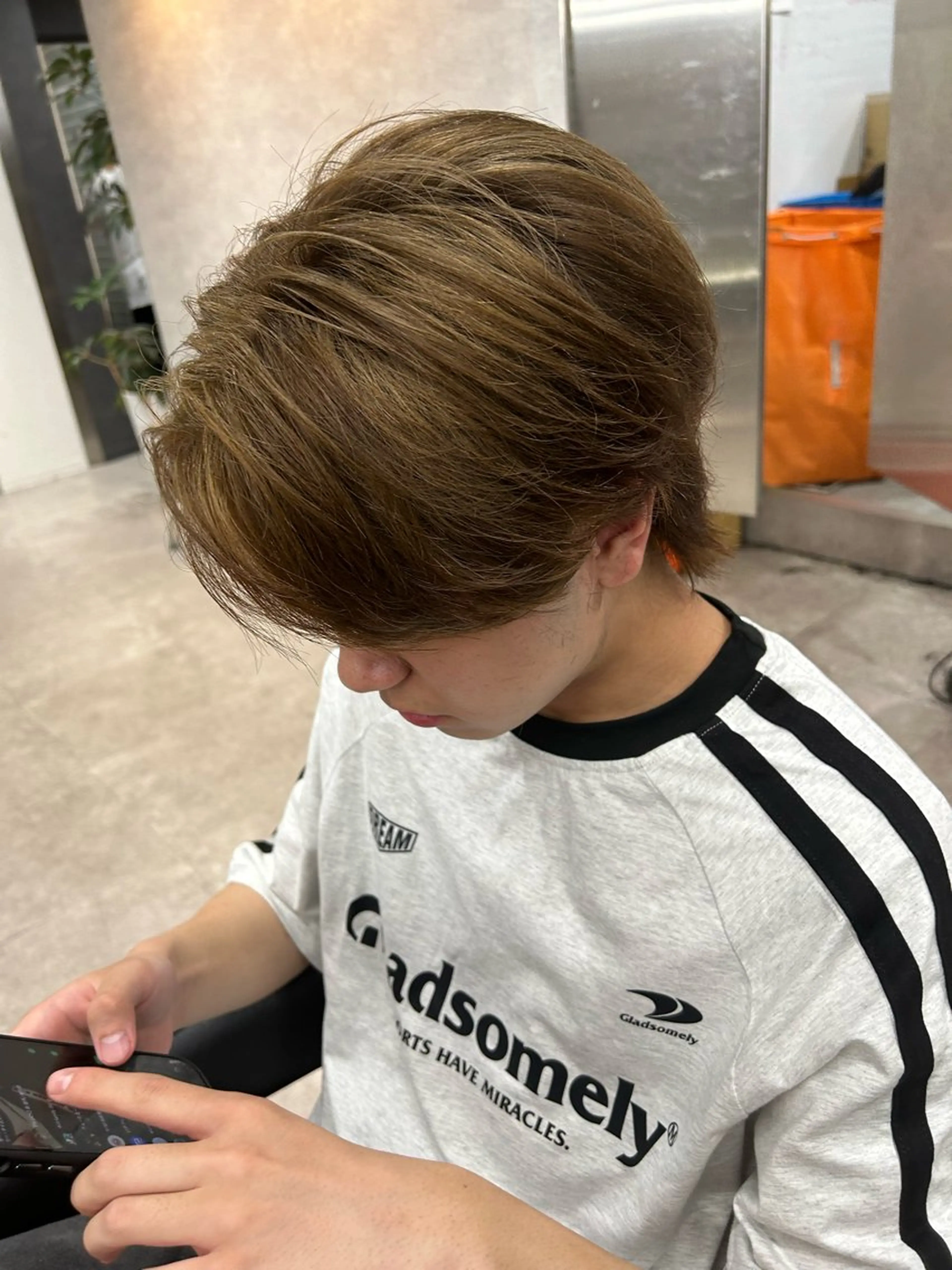 カラー メンズ メンズブリーチ メンズウルフカット ブリーチ ウルフカット 🐺森 雄飛/メンズ 韓国ヘアのヘアスタイル