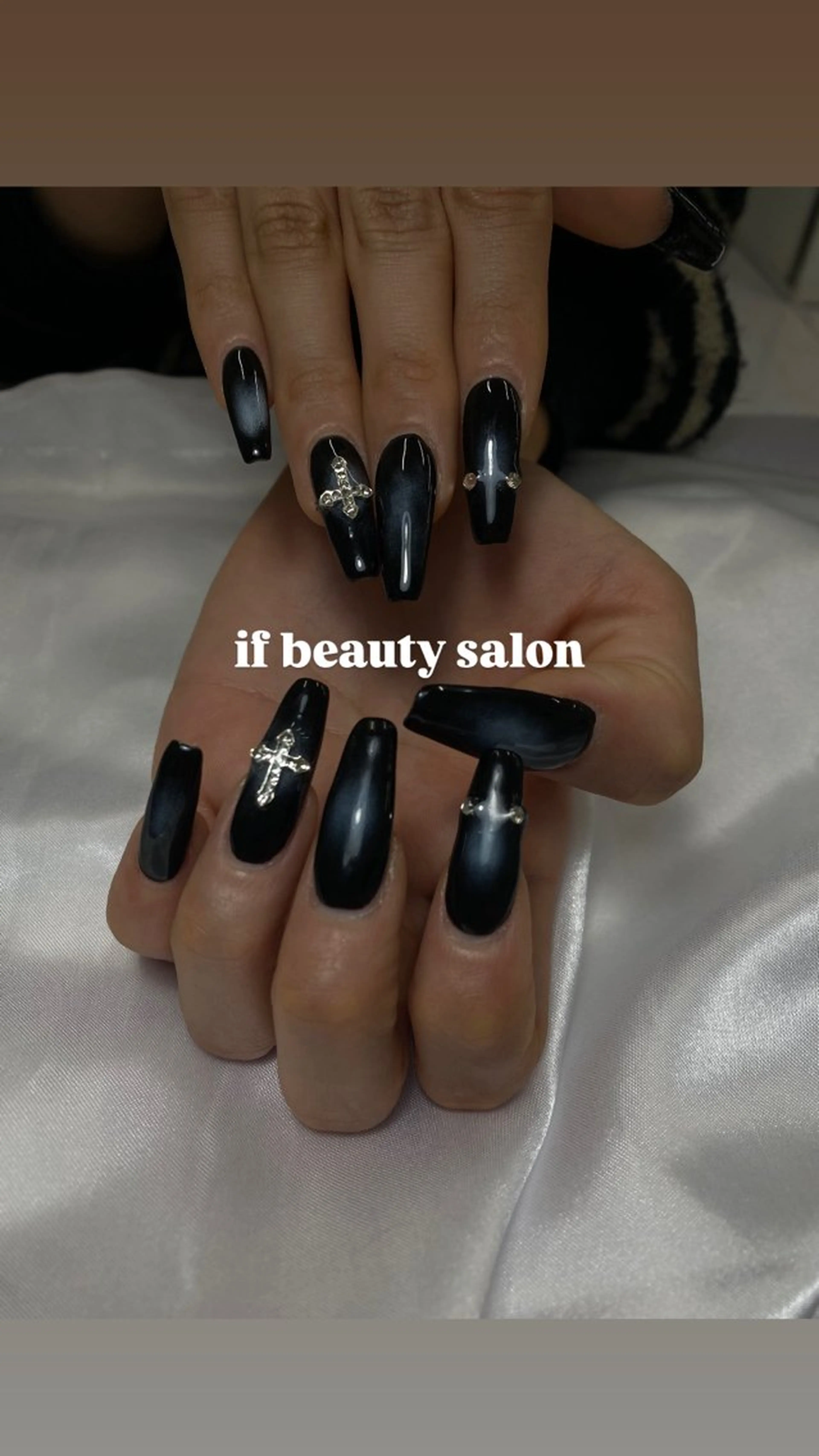 ネイル チークネイル イフビューティ Yuimiのネイルデザイン