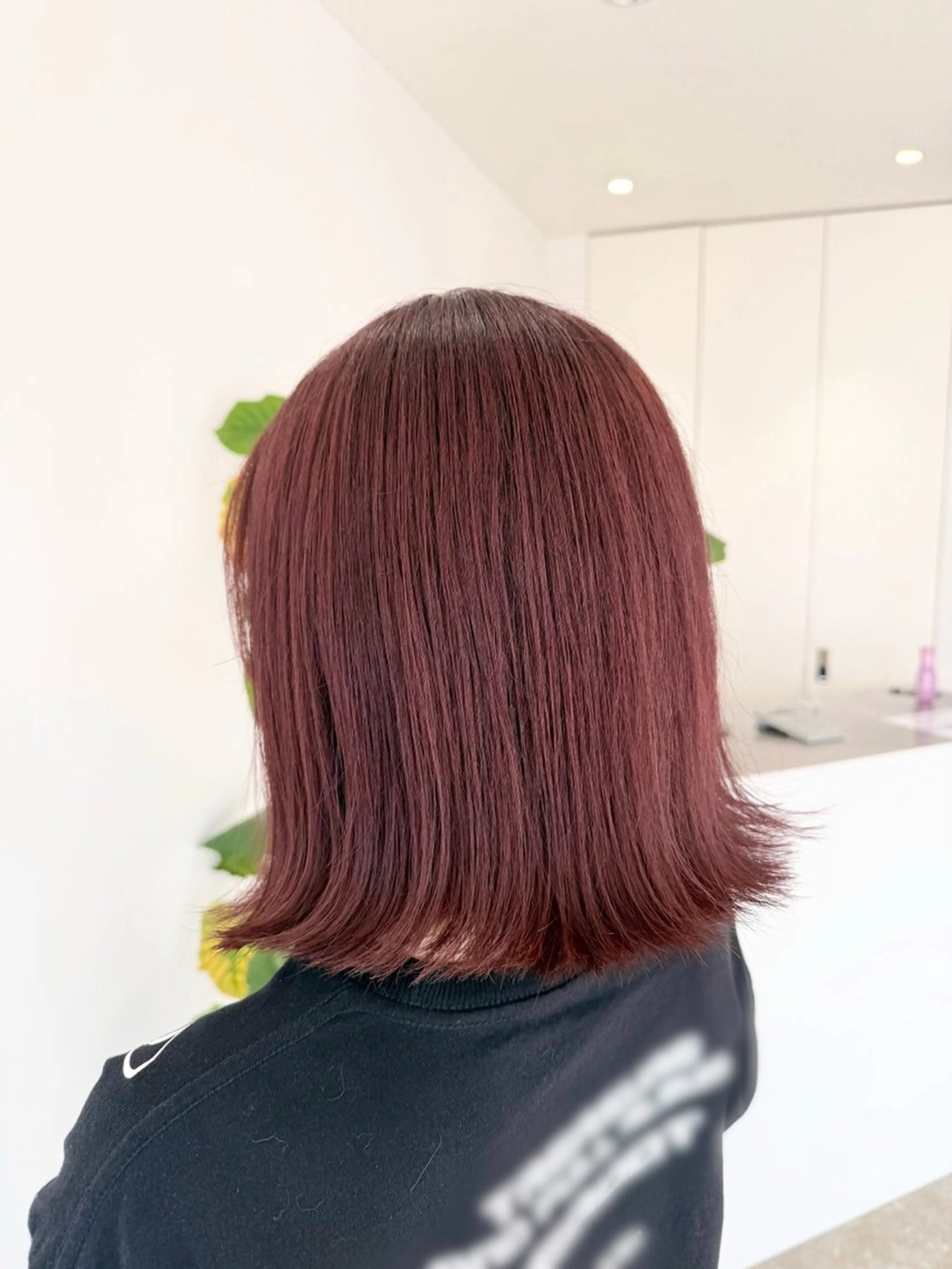 ミディアム カット ヘアカラー Lien by hair所属・Lien カレンのヘアスタイル