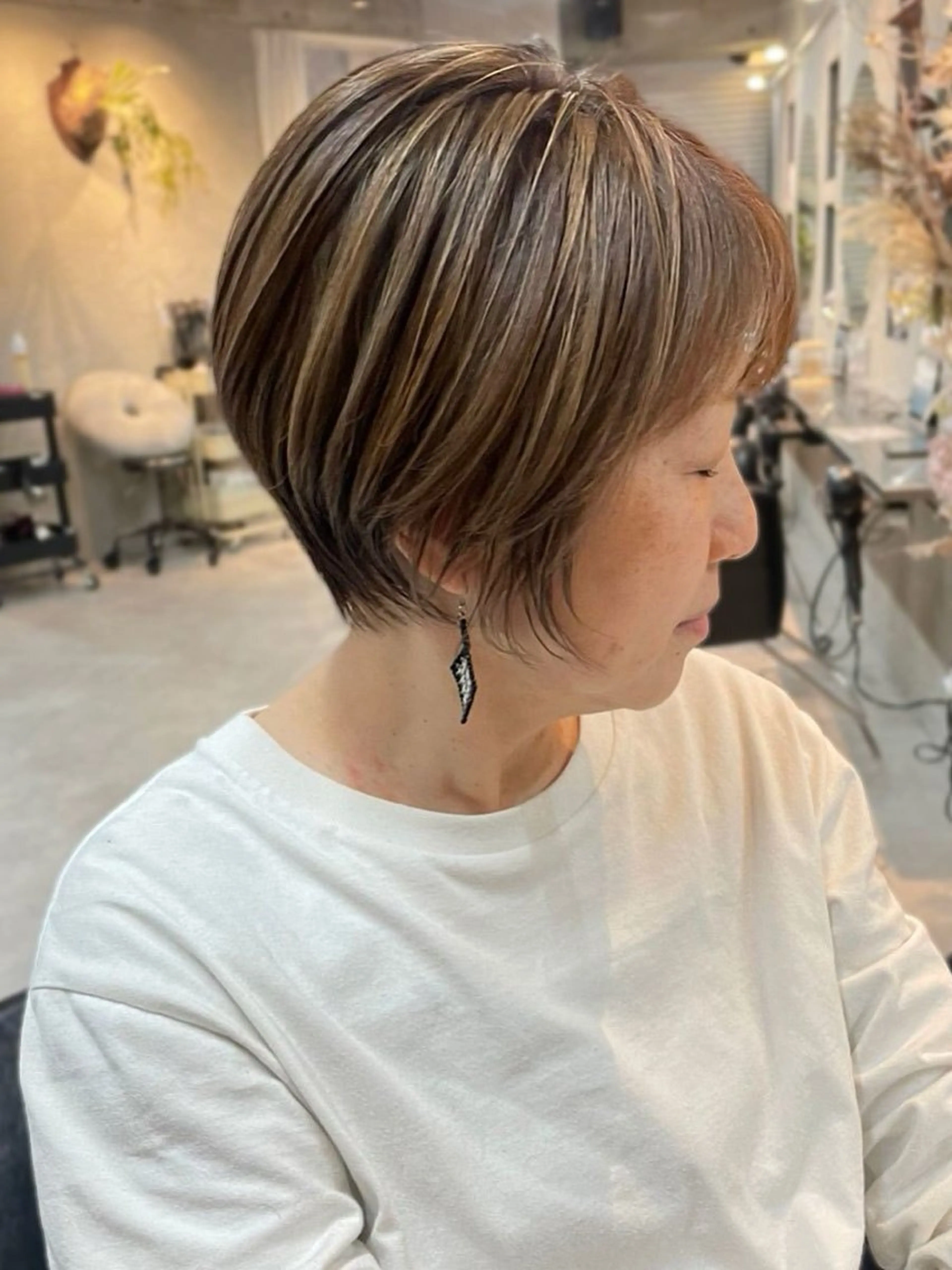 ショート カラー ハイライトカラー ハイライト 髪質改善 ショートヘア カット トリートメント 内藤　宏紀 tidasmileのヘアスタイル