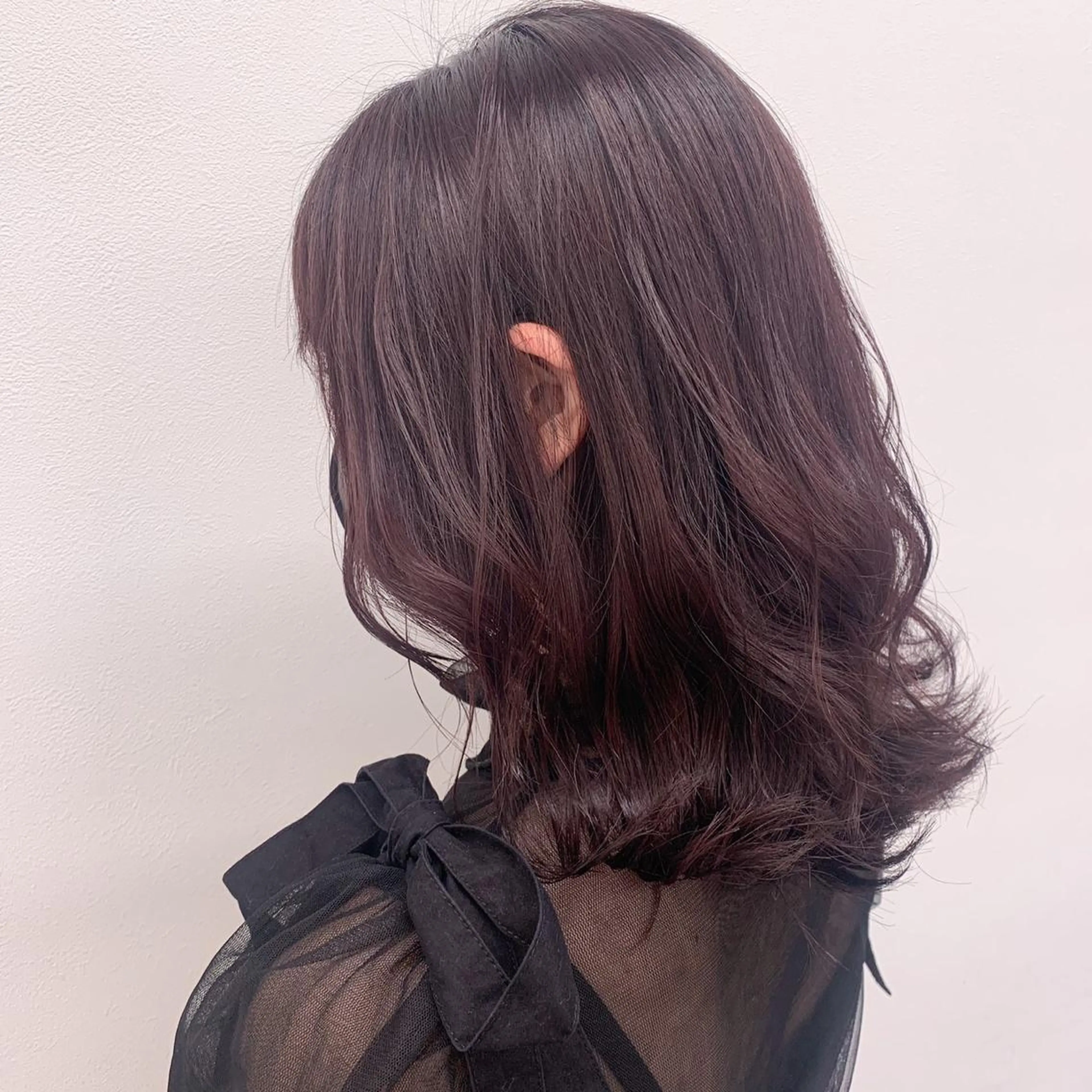 ロング カラー グレージュ ラベンダーカラー ラベンダーグレージュ ラベンダーグレー ヘアカラー トリートメント ヘアセット 透明感カラー🤍 Kaitoのヘアスタイル