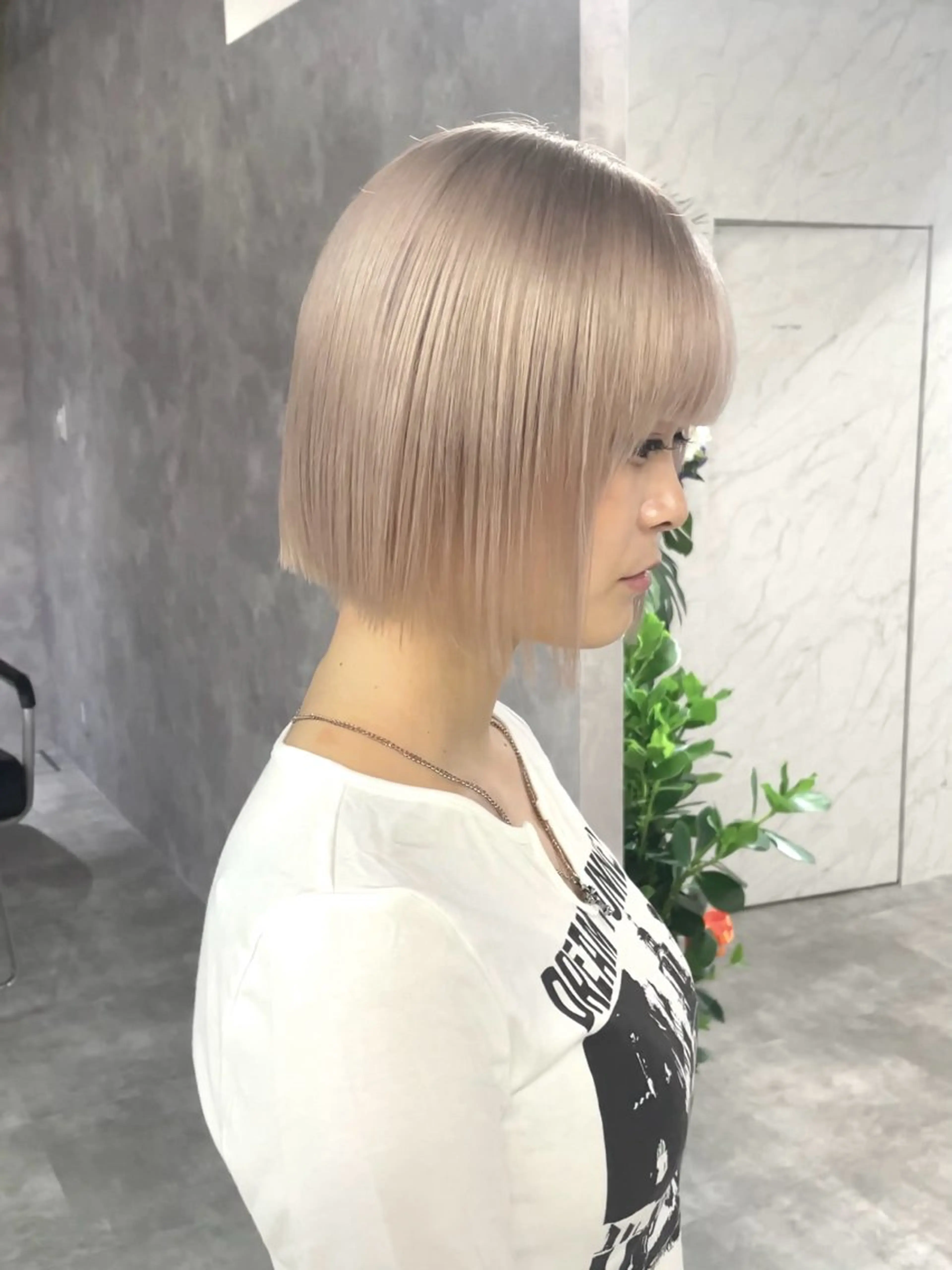 ケアブリーチ2回+カラー+トリートメントの写真