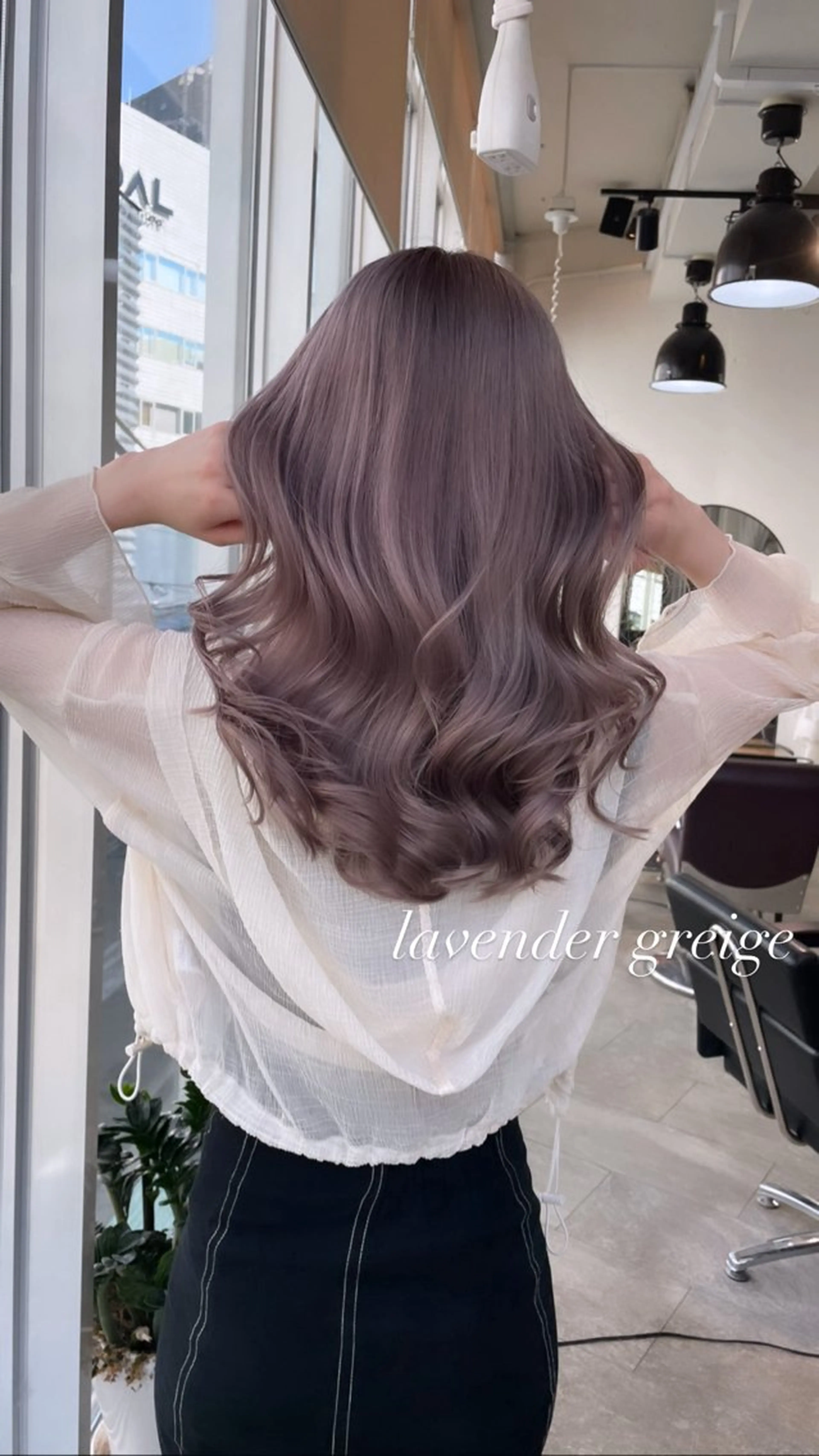 セミロング カラー カット ヘアカラー トリートメント ヘアセット 💜ハイトーン💛 マジカルかいちゃんのヘアスタイル