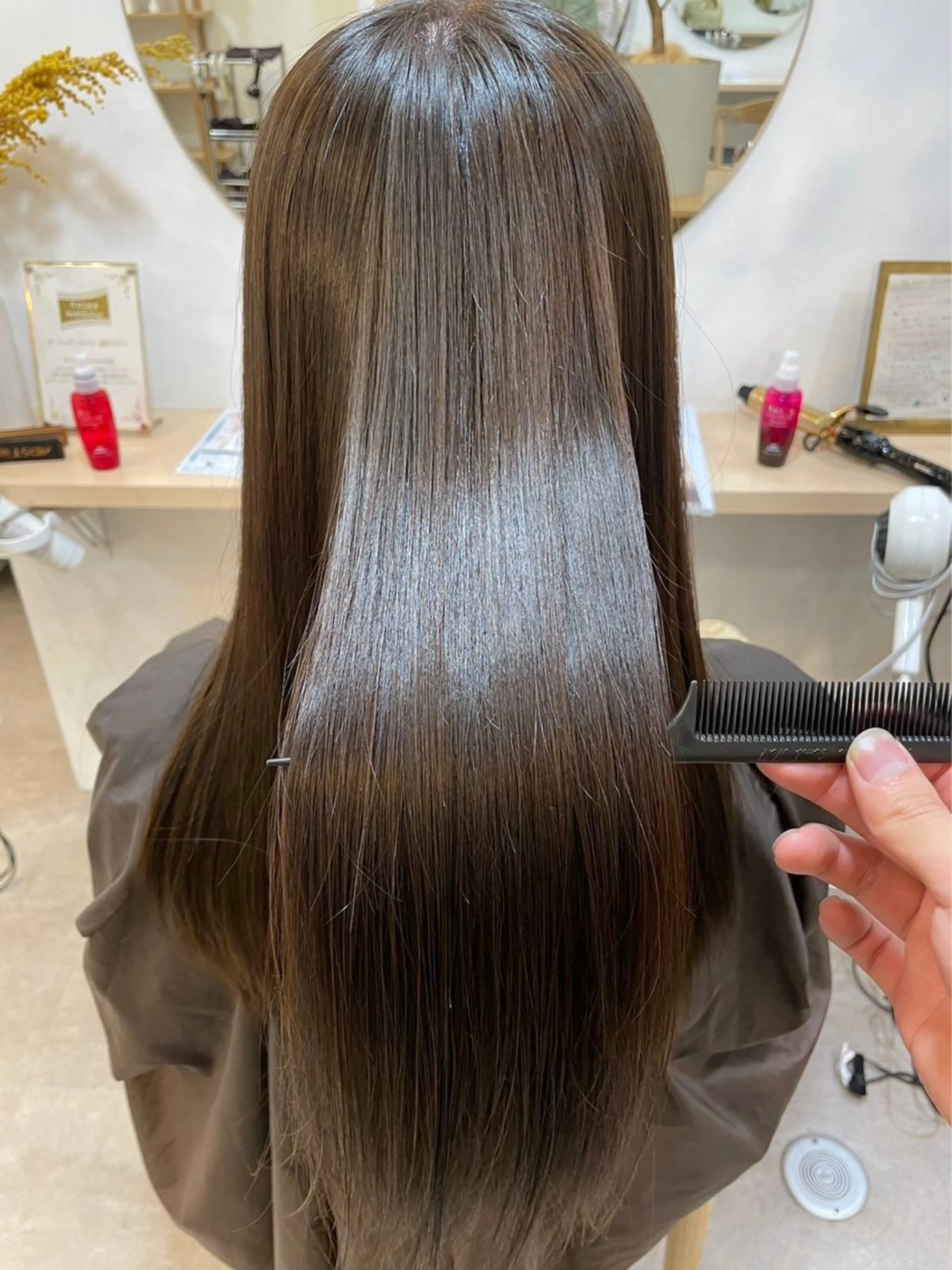 ロング 髪質改善 ヘアカラー 縮毛矯正 髪質改善ストレート/ 東徳嶺 みくのヘアスタイル