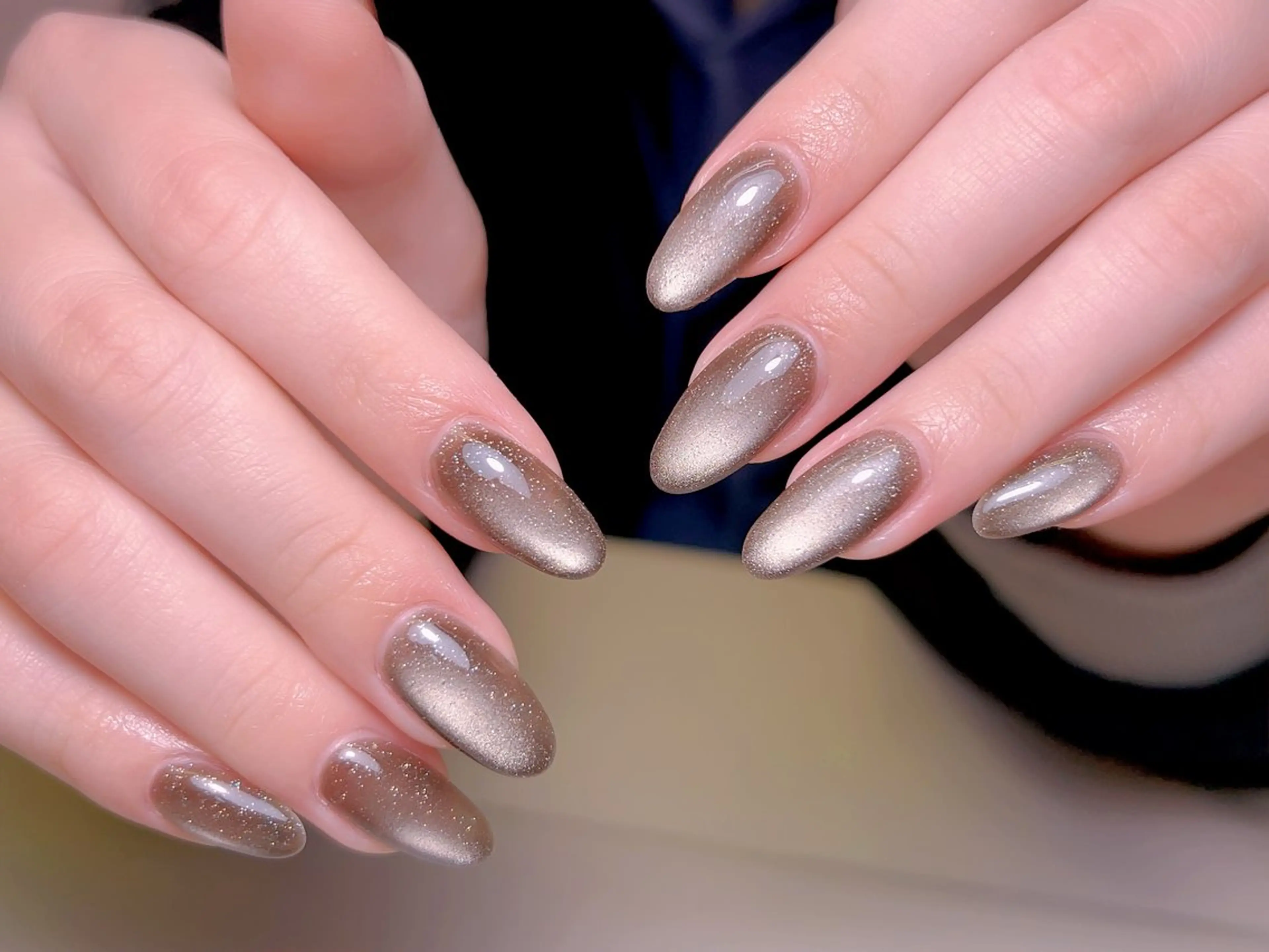 ネイル マグネットネイル ハンドネイル 【長さ出し】 IRIS NAILのネイルデザイン