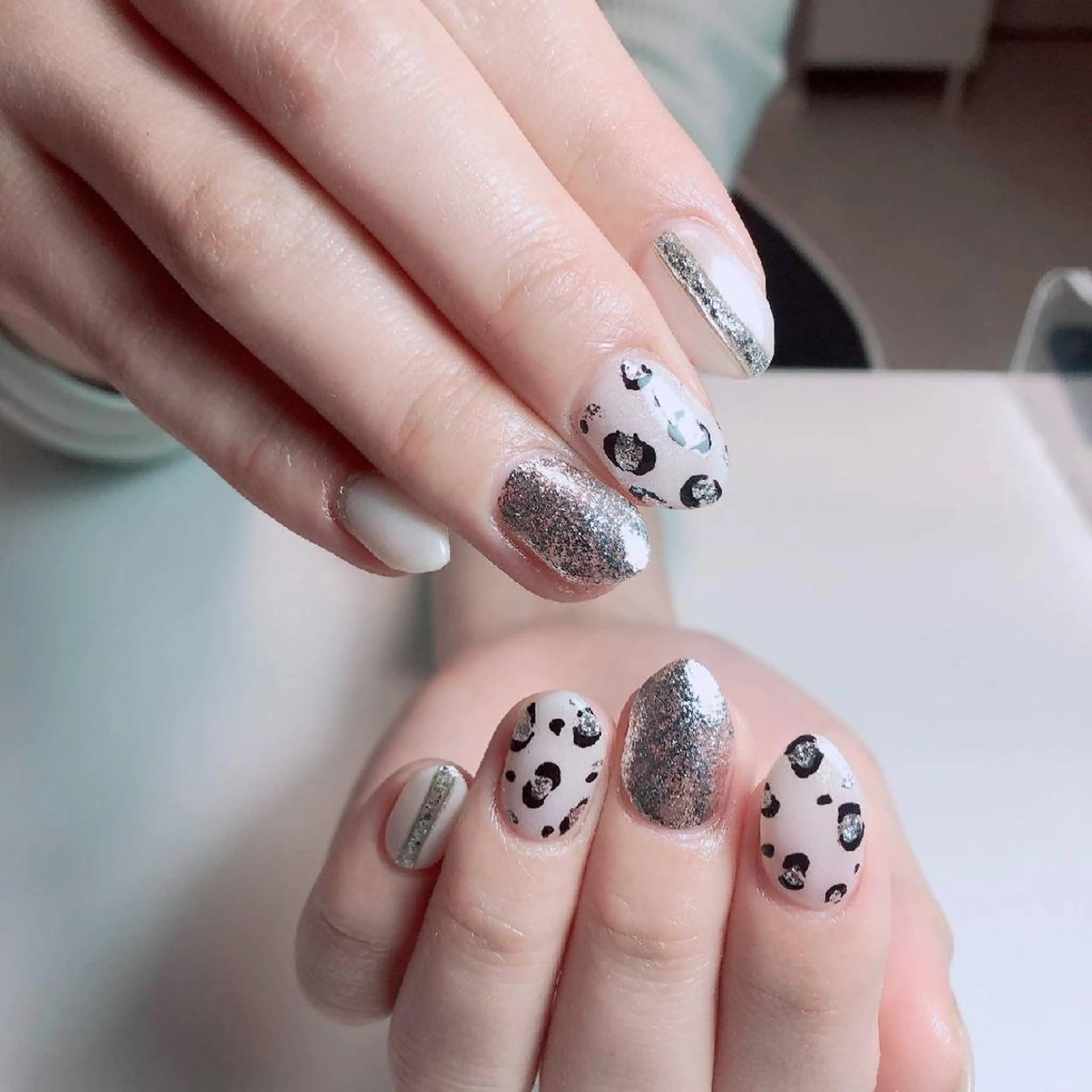 セミロング ☺︎山部 志麻☺︎のネイルデザイン