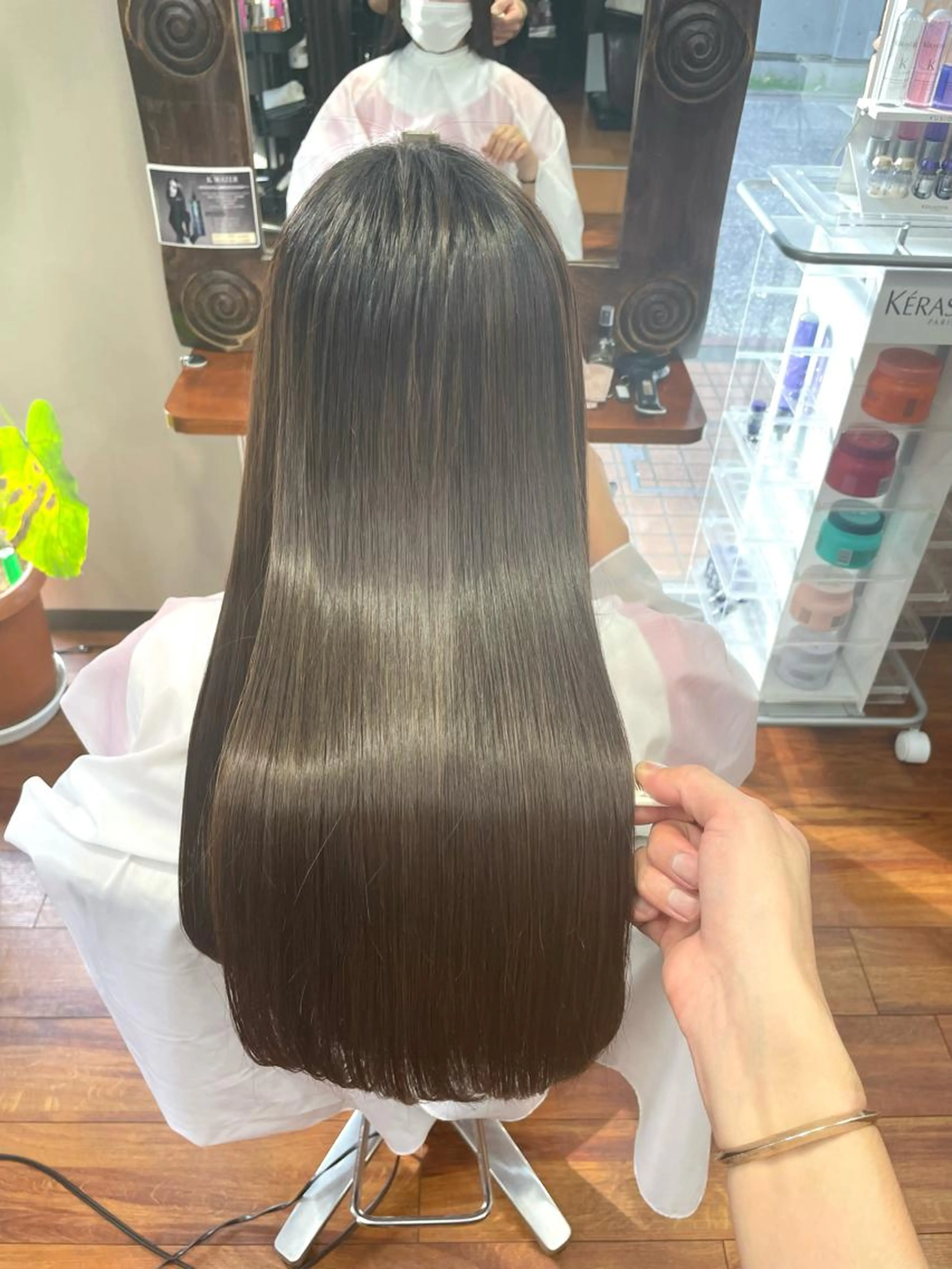 ⭐️【2回目以降の方】似合わせカット✂️ & 髪質改善縮毛矯正💫【レディースのみ】の写真