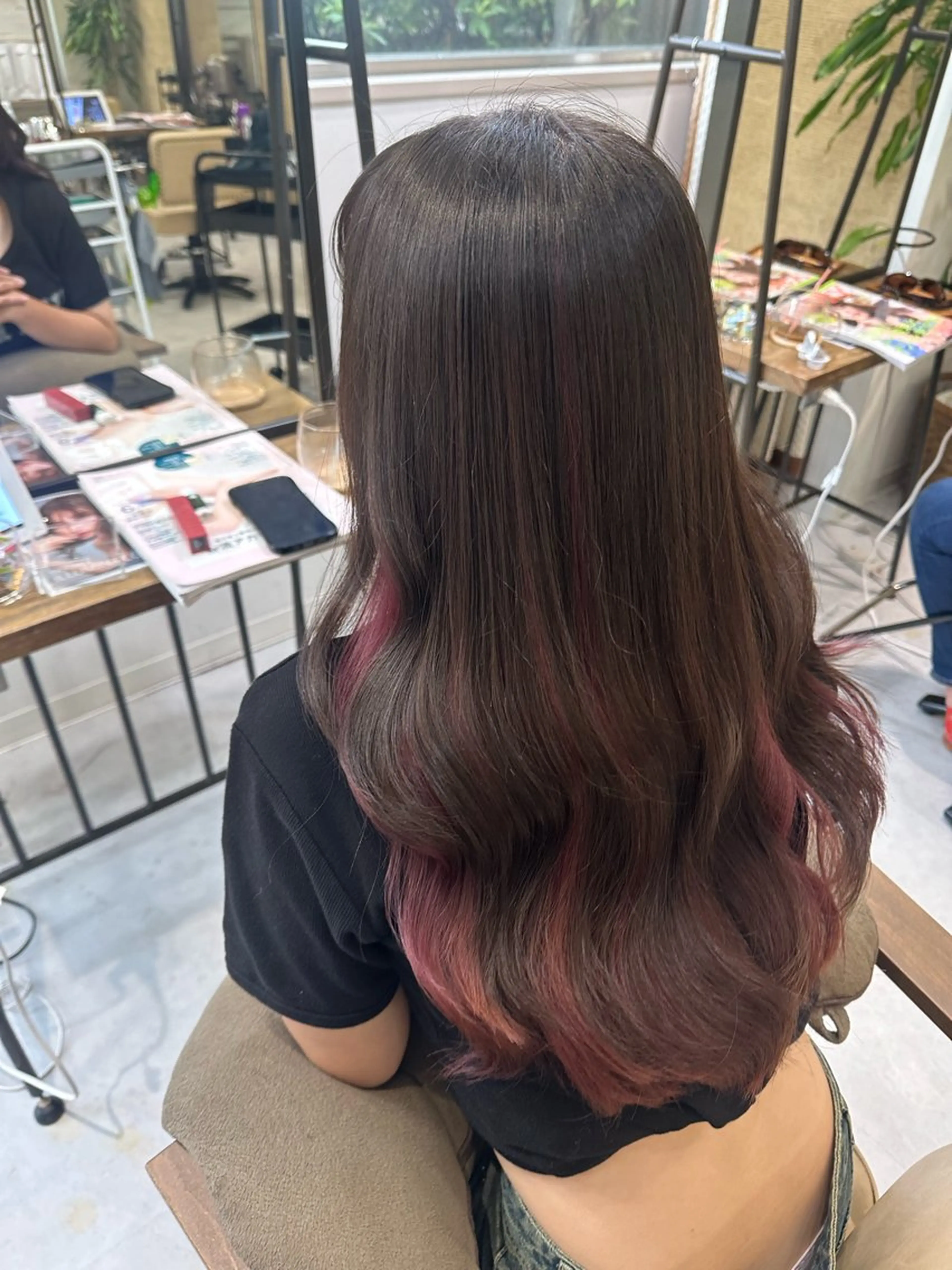 ロング カラー 髪質改善AUSTIN登戸所属・野村 一花 / 暖色 カラー / Wカラーのヘアスタイル