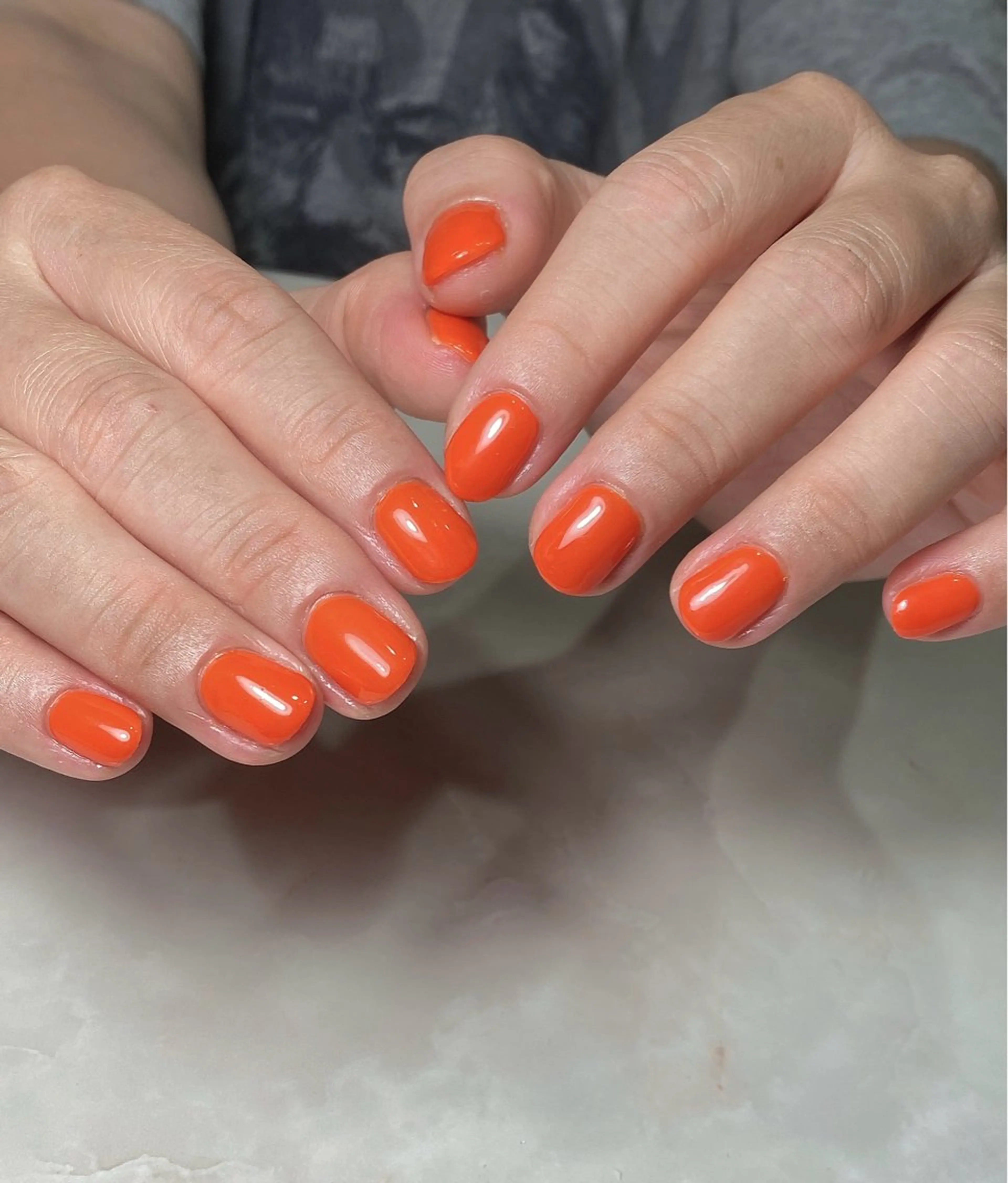 ネイル ワンカラーネイル ｉｎｇ .のネイルデザイン