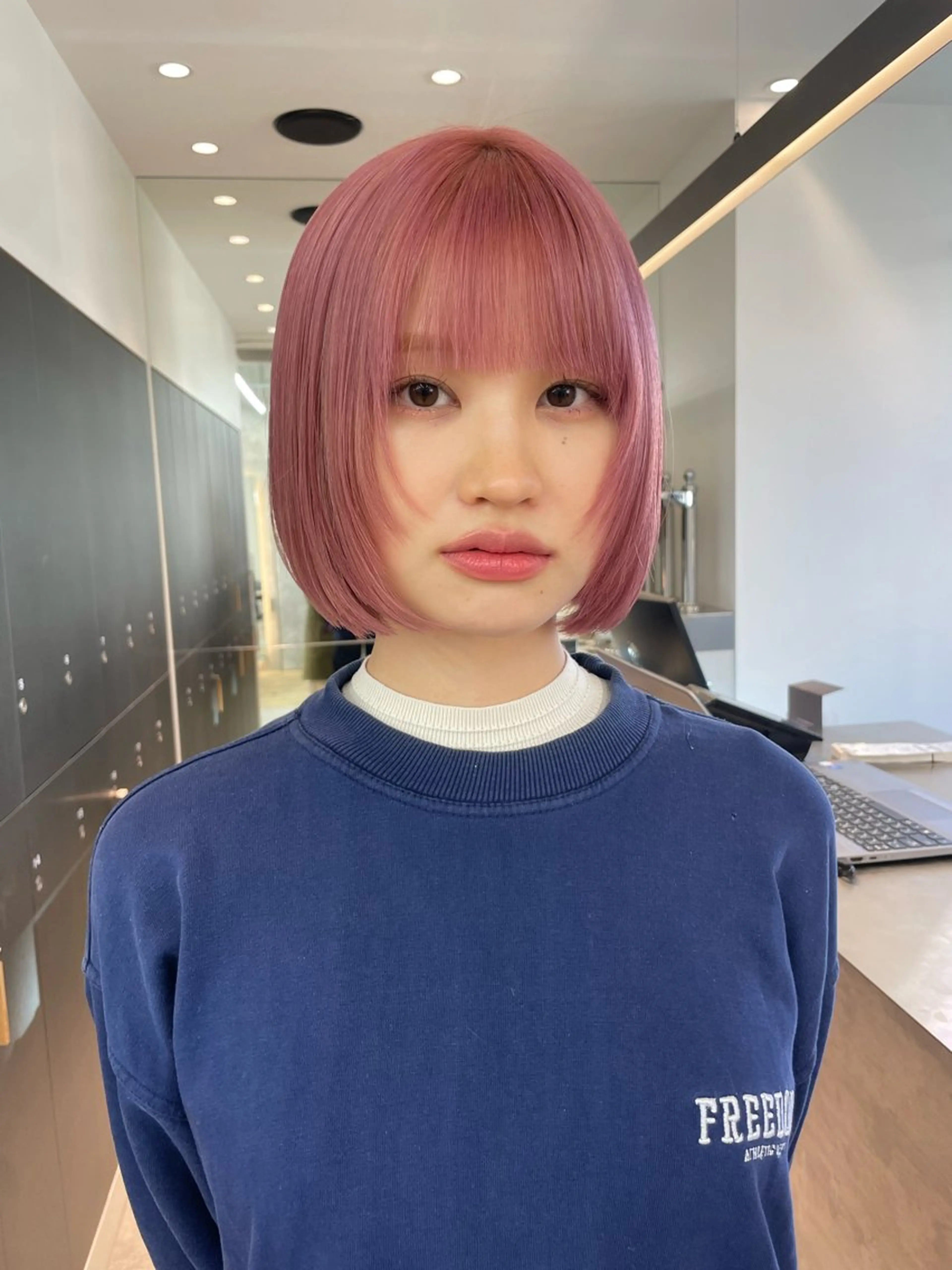 ショート カラー カット ヘアカラー トリートメント ♥️ブリーチ/ボブ/ レイヤー♥️maiのヘアスタイル