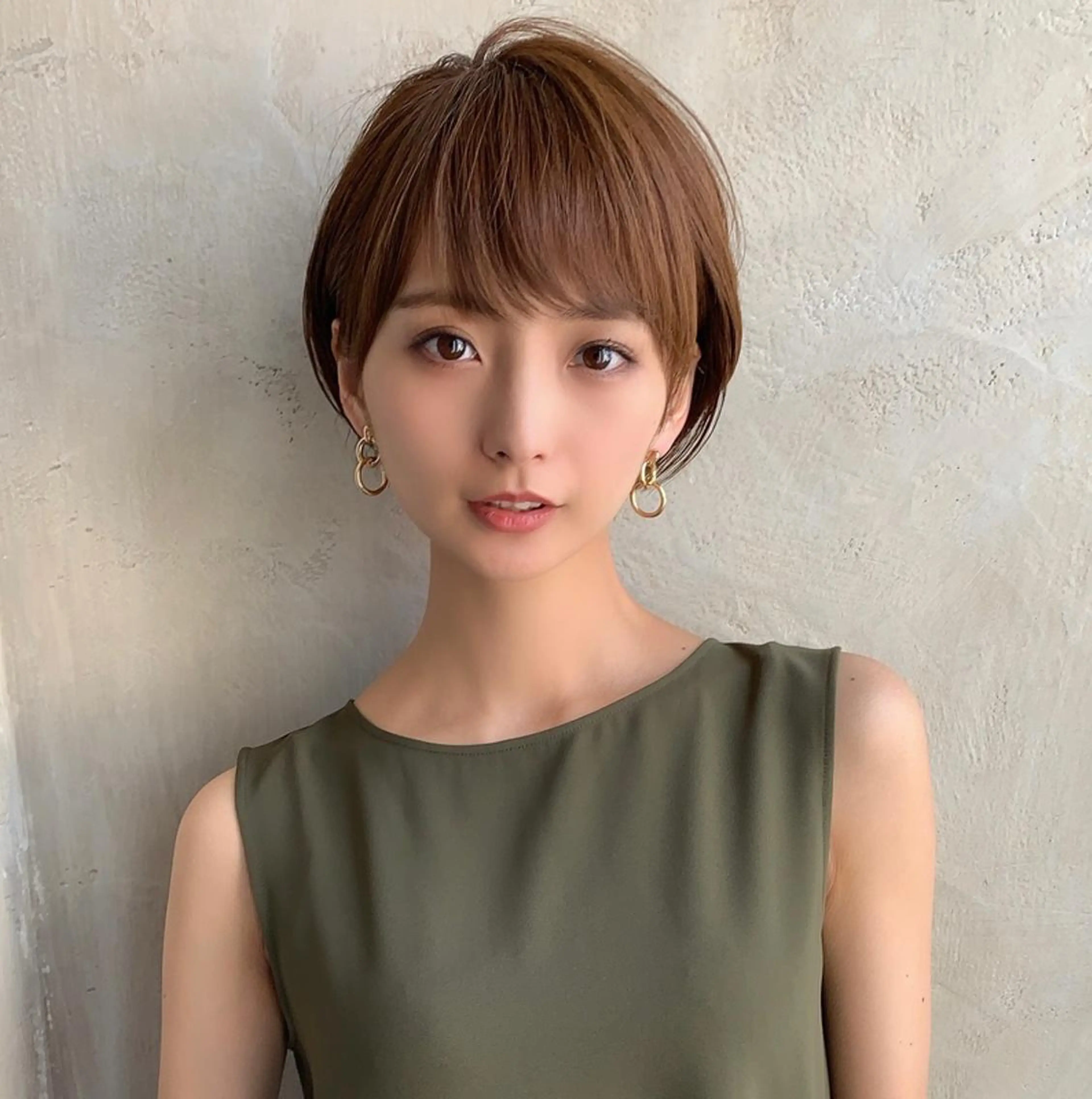 ショート 🧡くびれヘア/前髪 顔周り🧡久原結衣のヘアスタイル