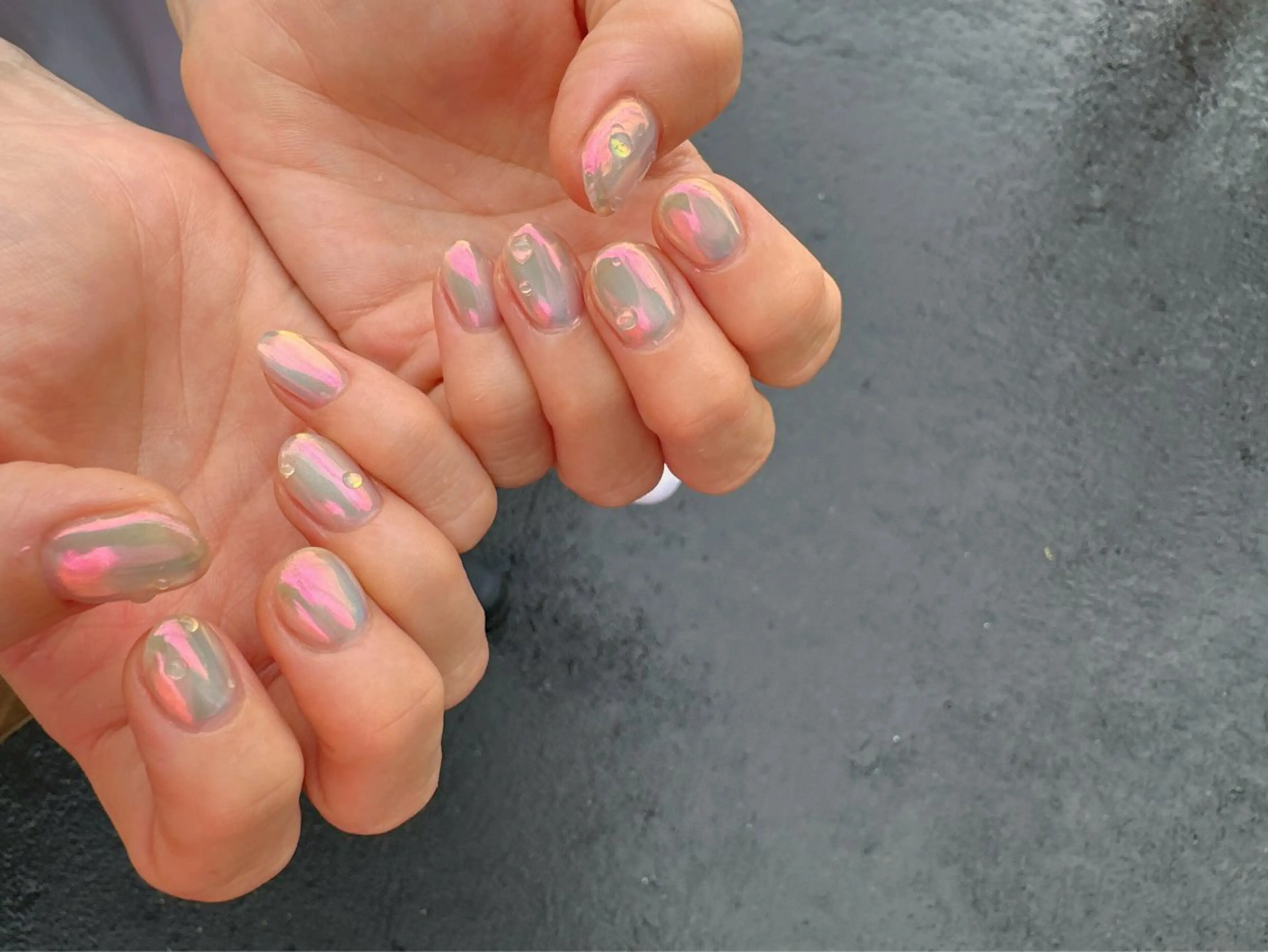 ネイル amity personal nail salon所属・uni rieのネイルデザイン