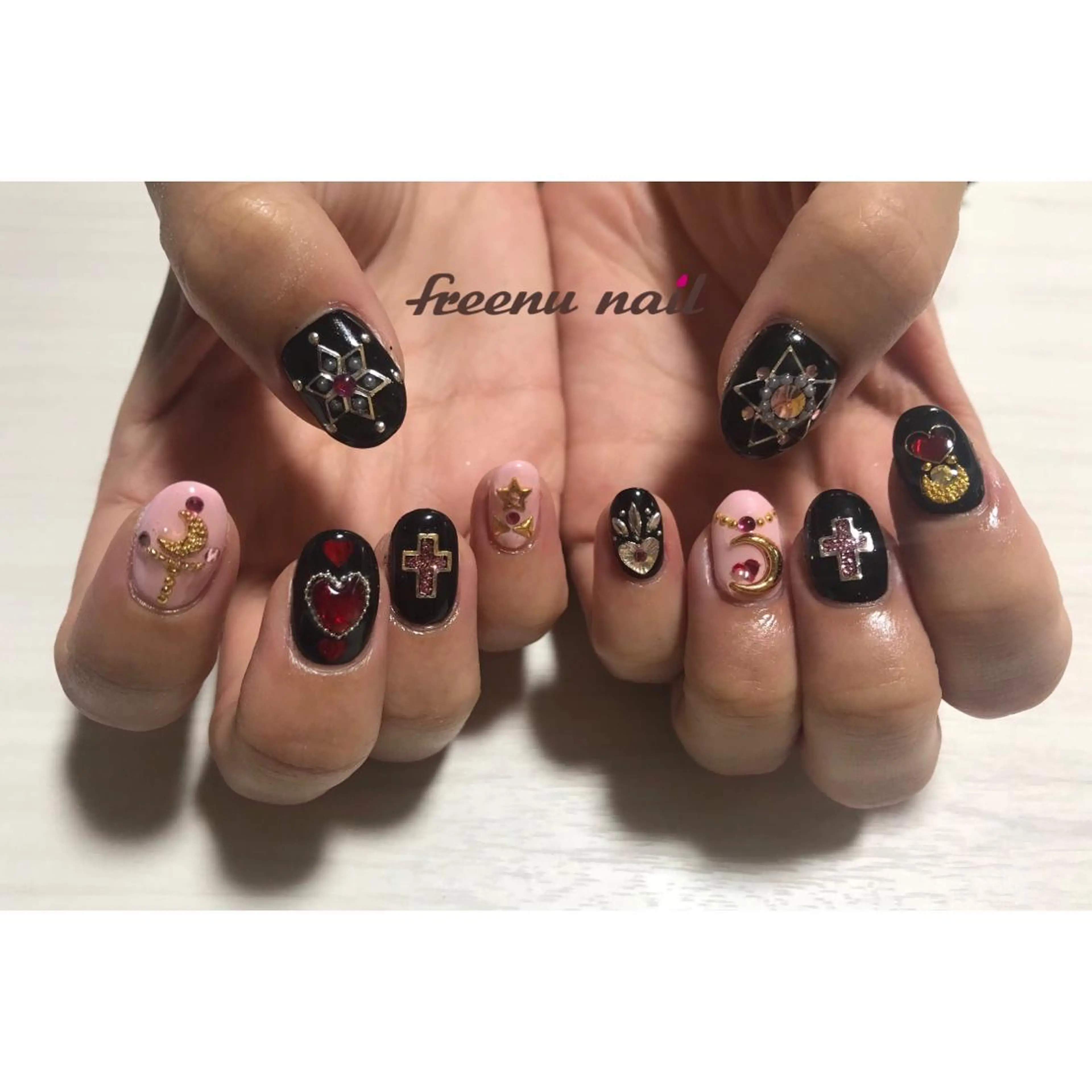 ネイル ピンク freenu nail【24H】のネイルデザイン