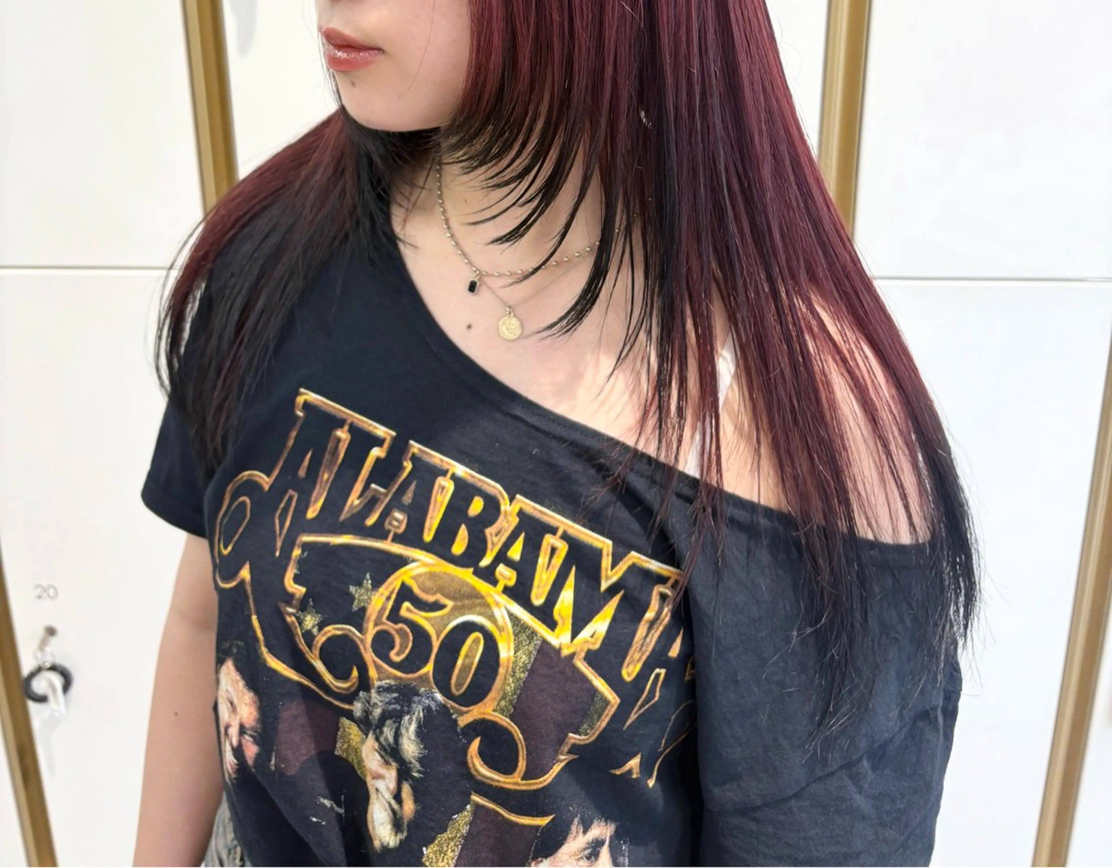 ロング レイヤーカット カット ブリーチ🫧艶カラー レイヤー韓国ヘアのヘアスタイル