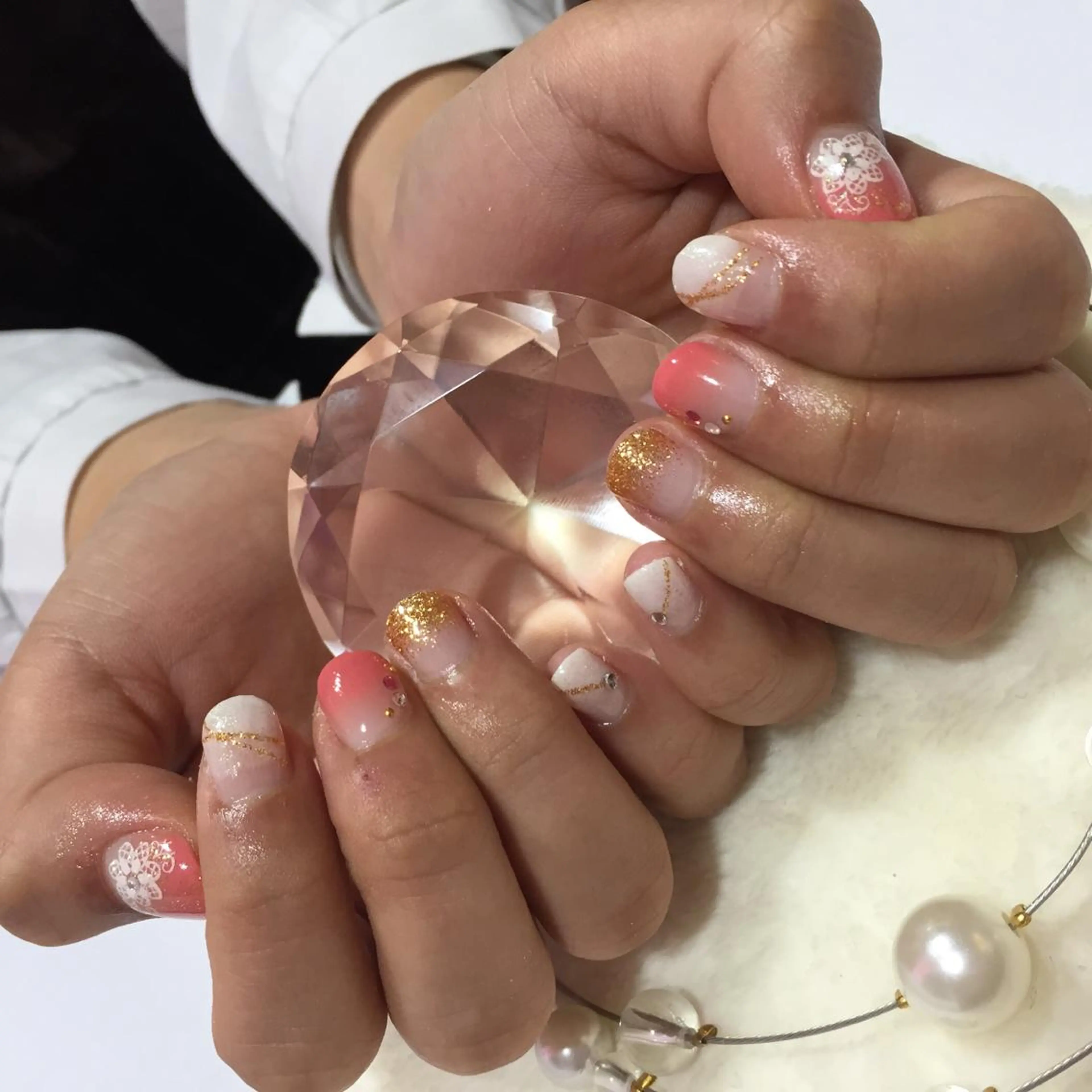 ネイル 成人式 Sympa 𝓜iwako🐰ᩚのネイルデザイン