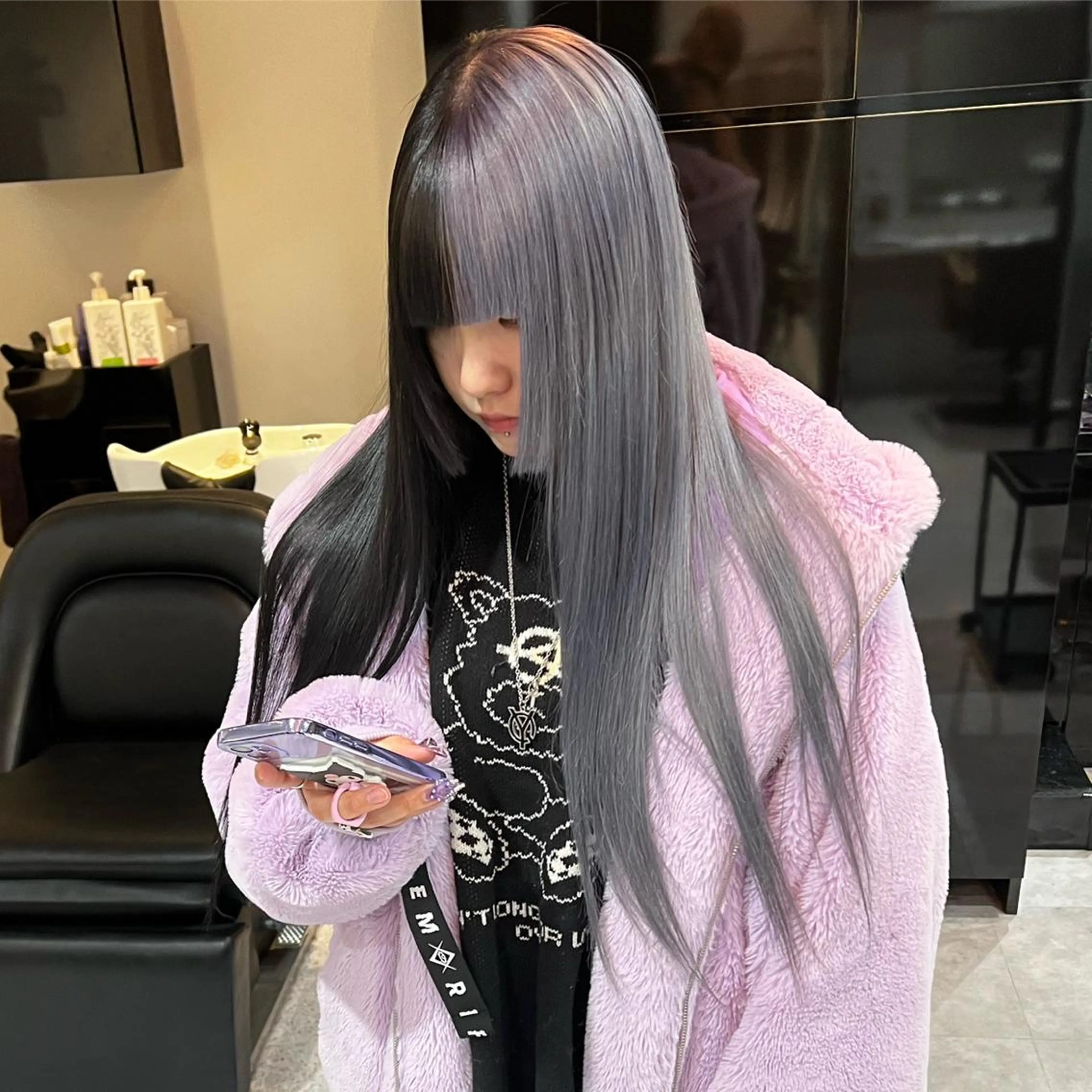 ロング カラー ラベンダーカラー ツートーンカラー PSY(サイ)所属・PSY(サイ)池袋 金田尚久🎨のヘアスタイル