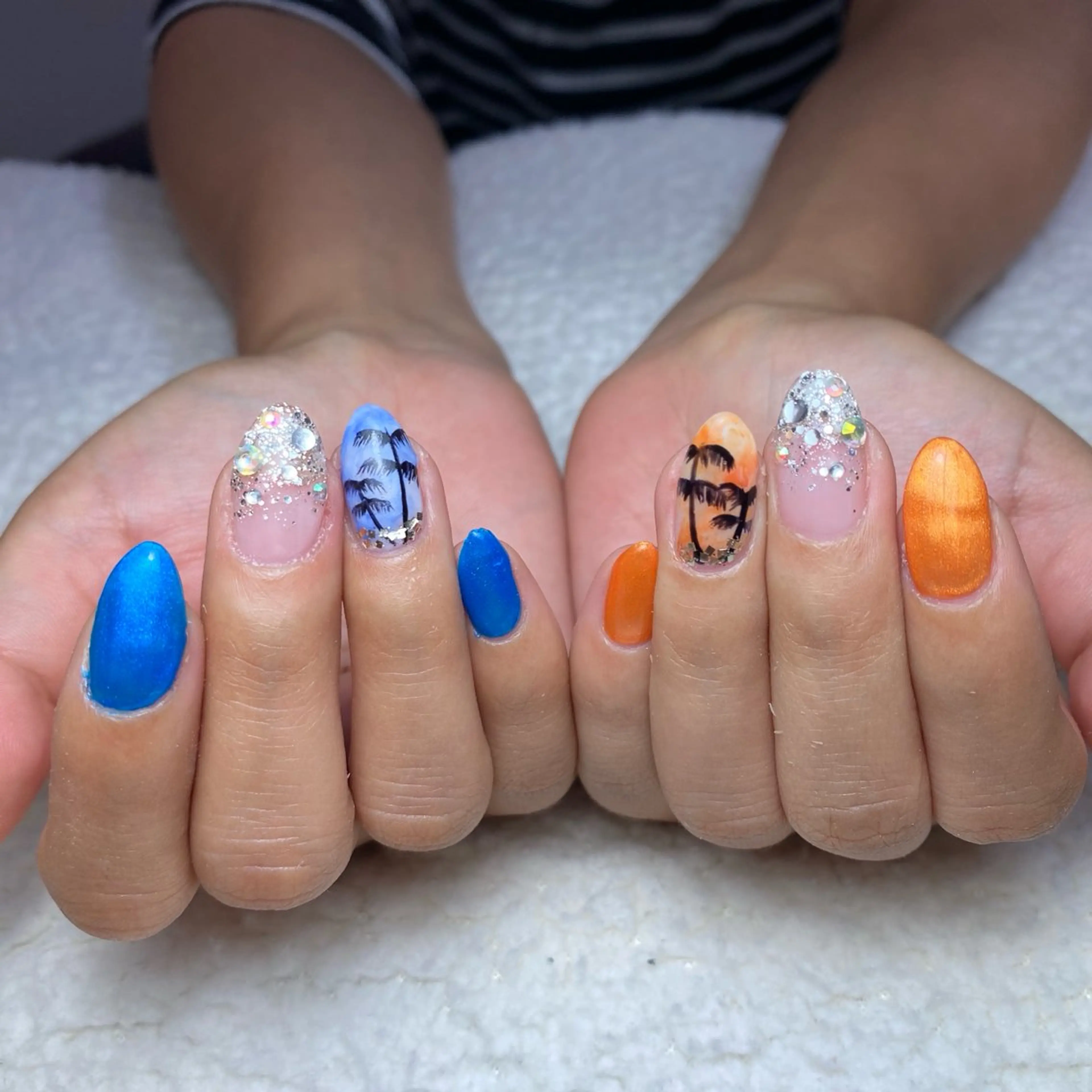 ネイル 夏ネイル ハンドネイル COCO+所属・COCO +のエステ・リラクイメージ