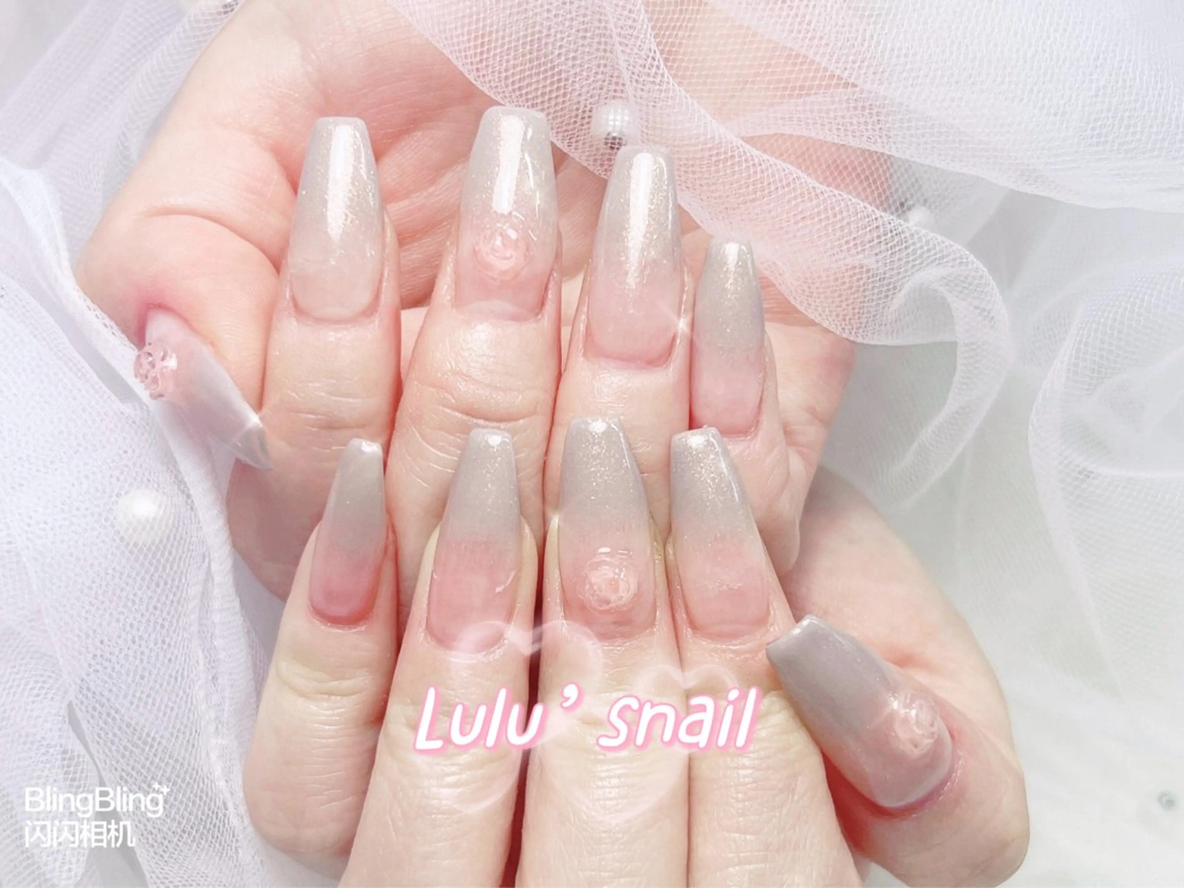 ネイル グラデーション ラメ(グリッター) ラメグラデーション Zz nail salonのネイルデザイン