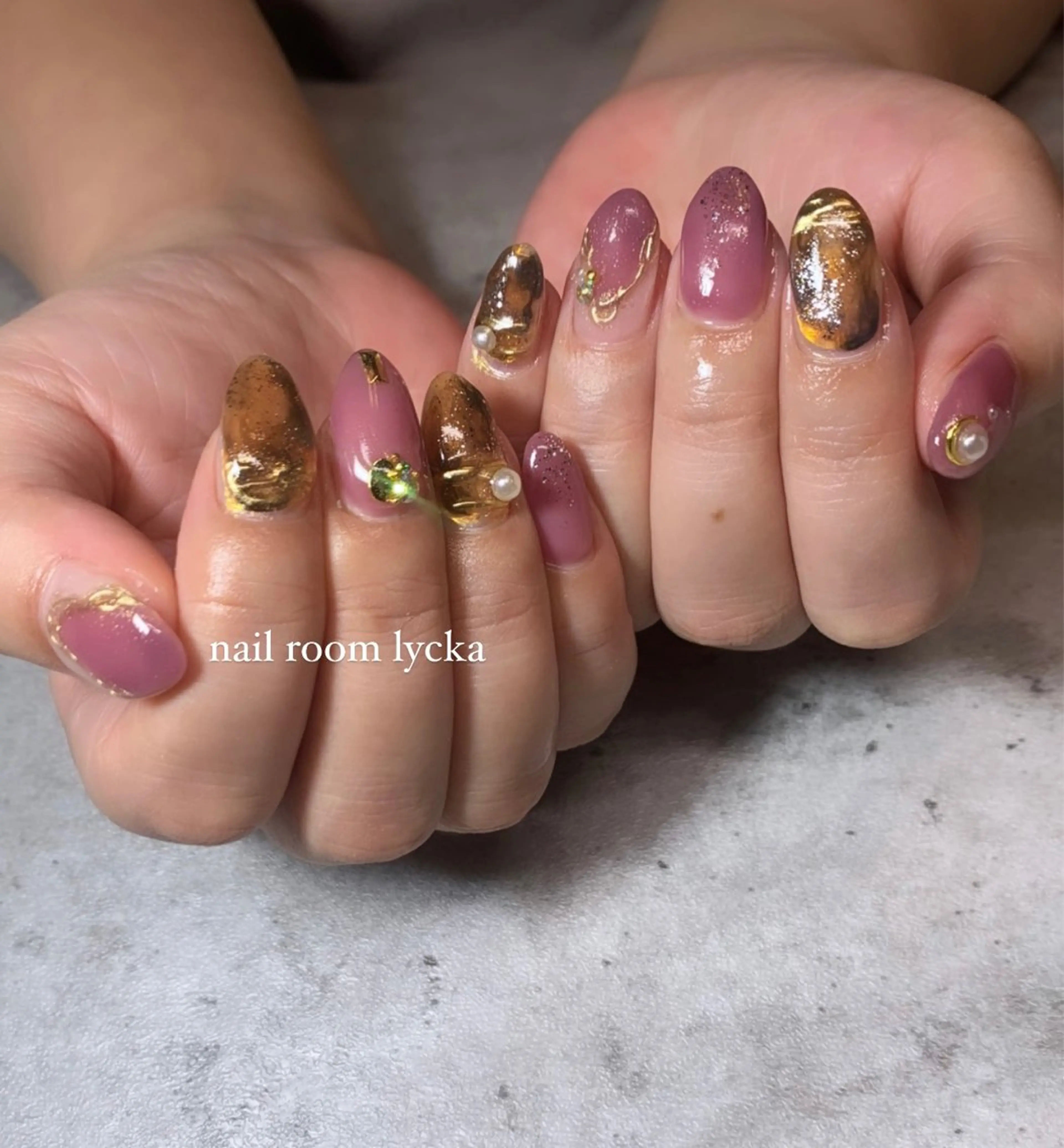 ネイル ﾈｲﾙﾙｰﾑﾘｯｶ 𝐦𝐚𝐲𝐮のネイルデザイン