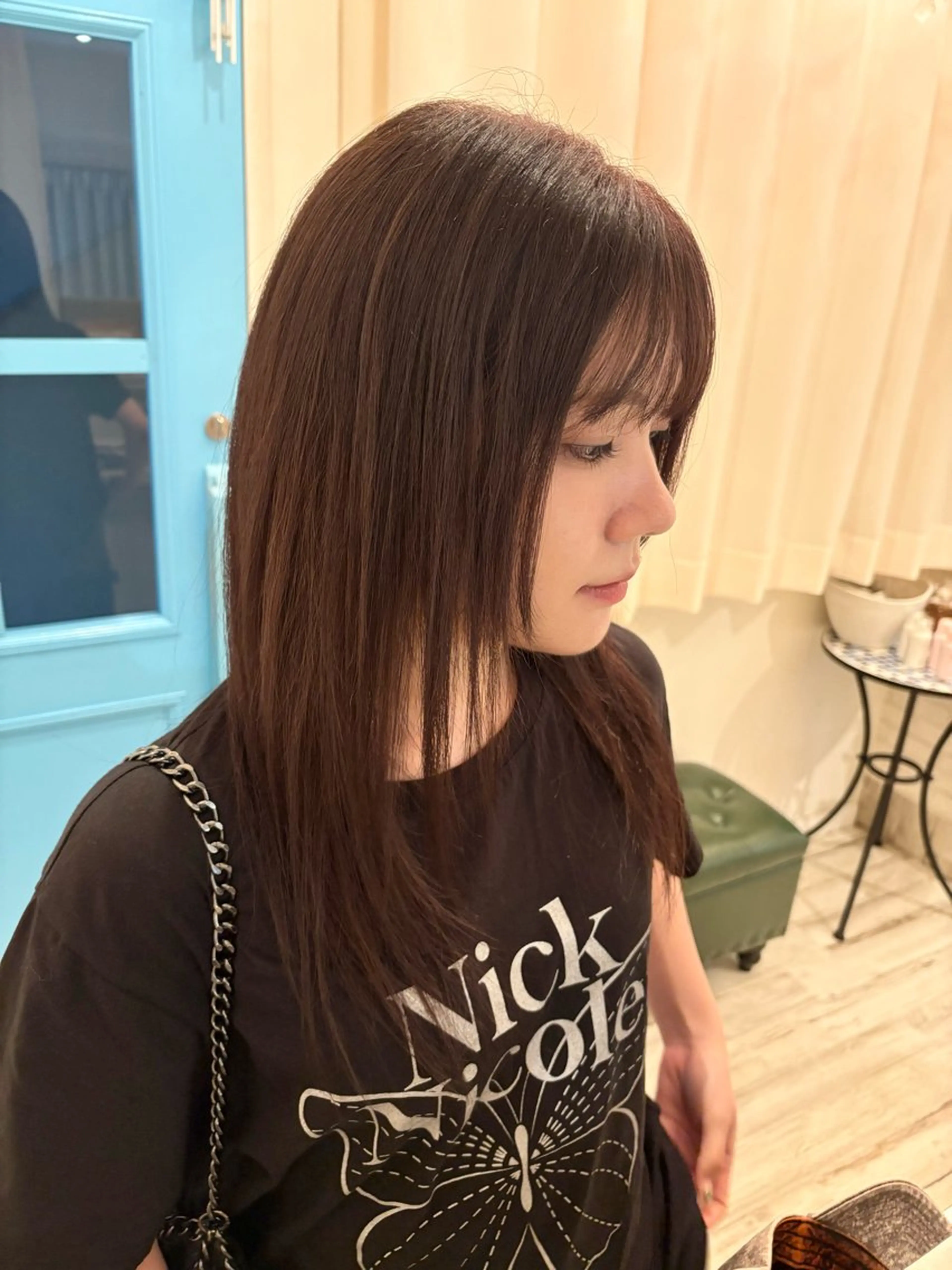 ロング カラー カット ヘアカラー 透明感/韓国風 HIRARIのマツエク・マツパデザイン