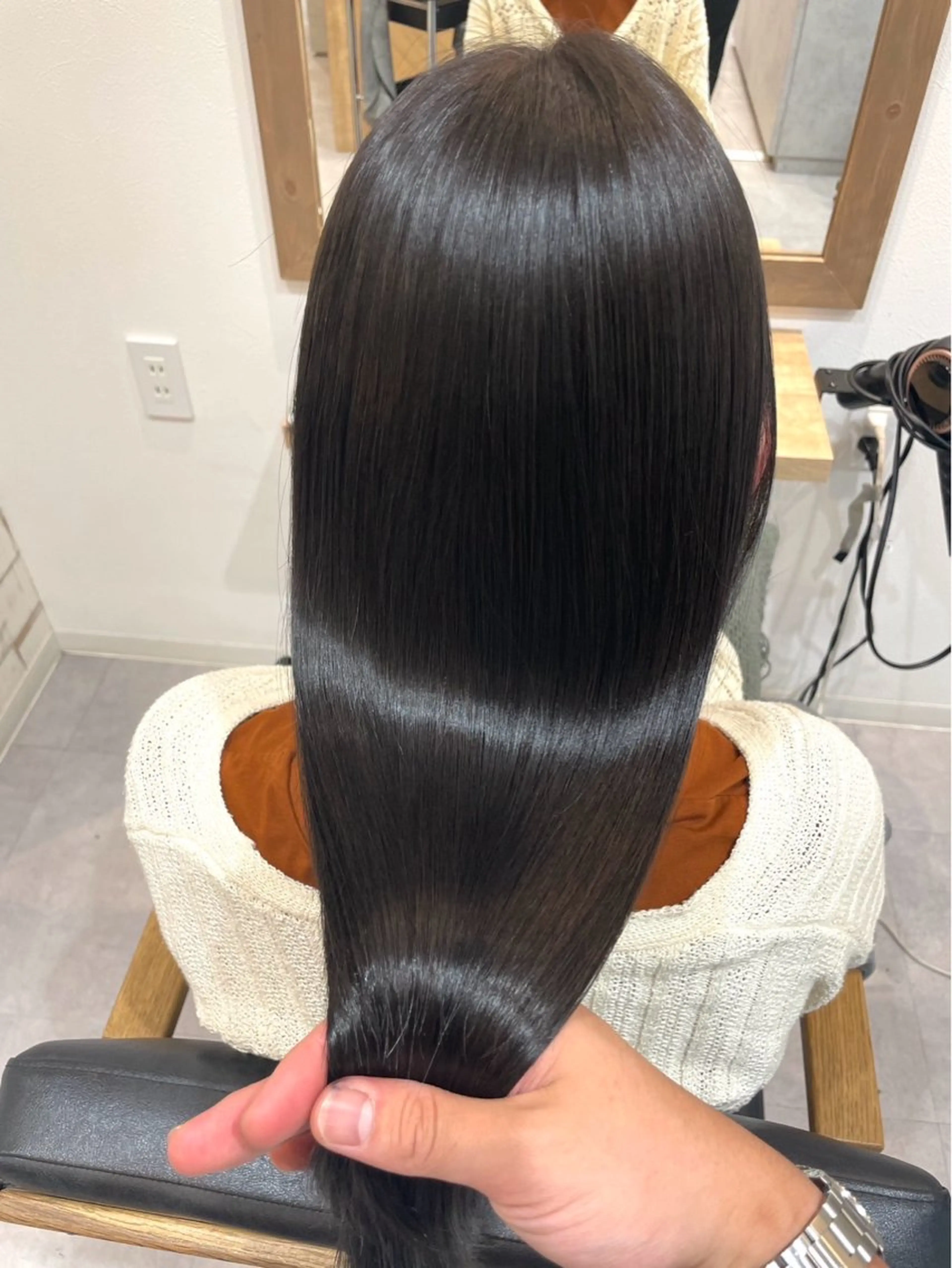 ロング ofF ’elua所属・【ofF élua】 植田隆文のヘアスタイル