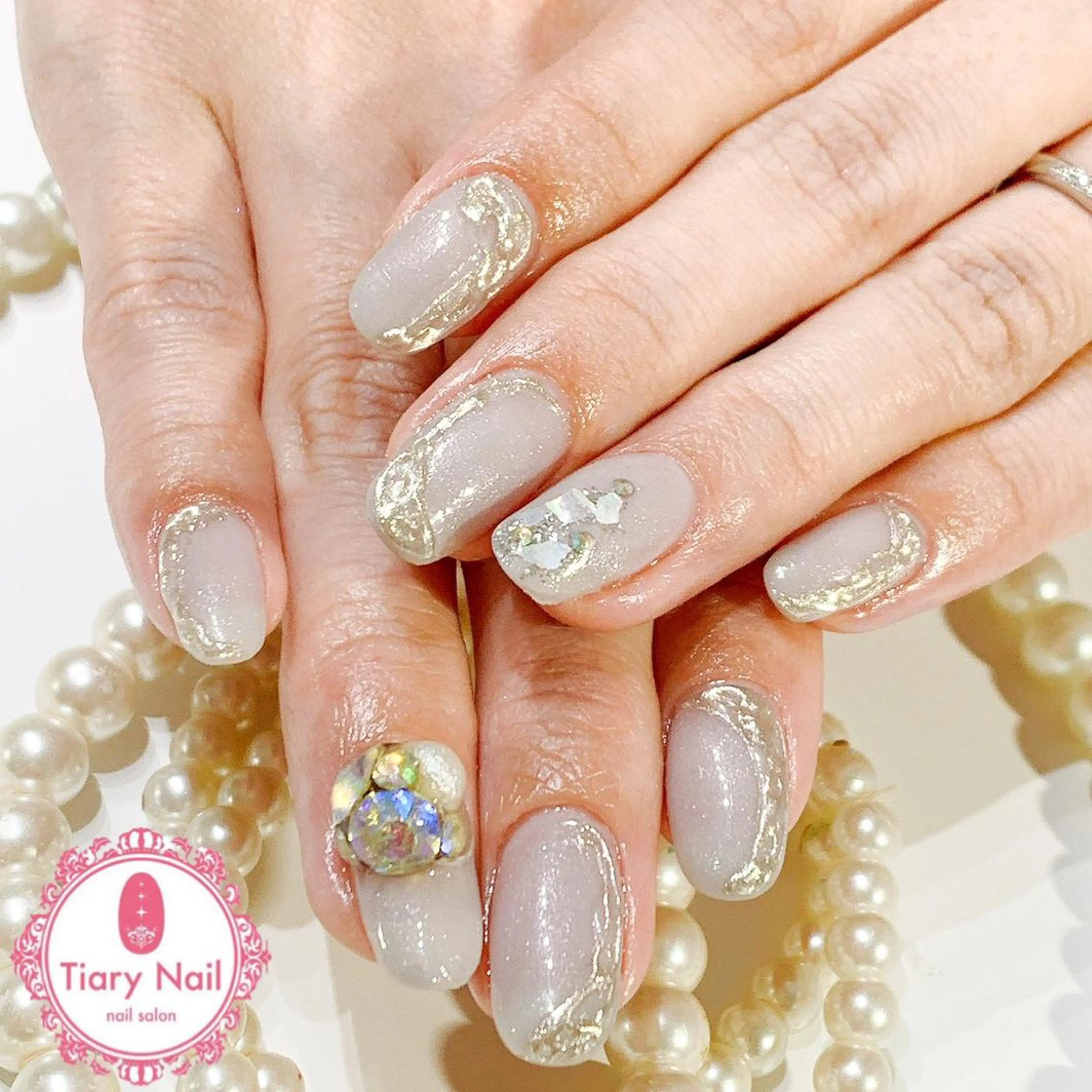 ネイル 桜ネイル クリアネイル フットネイル ジェルネイル キラキラネイル ハンドネイル 💗🪽Tiary Nail🪽💗のネイルデザイン