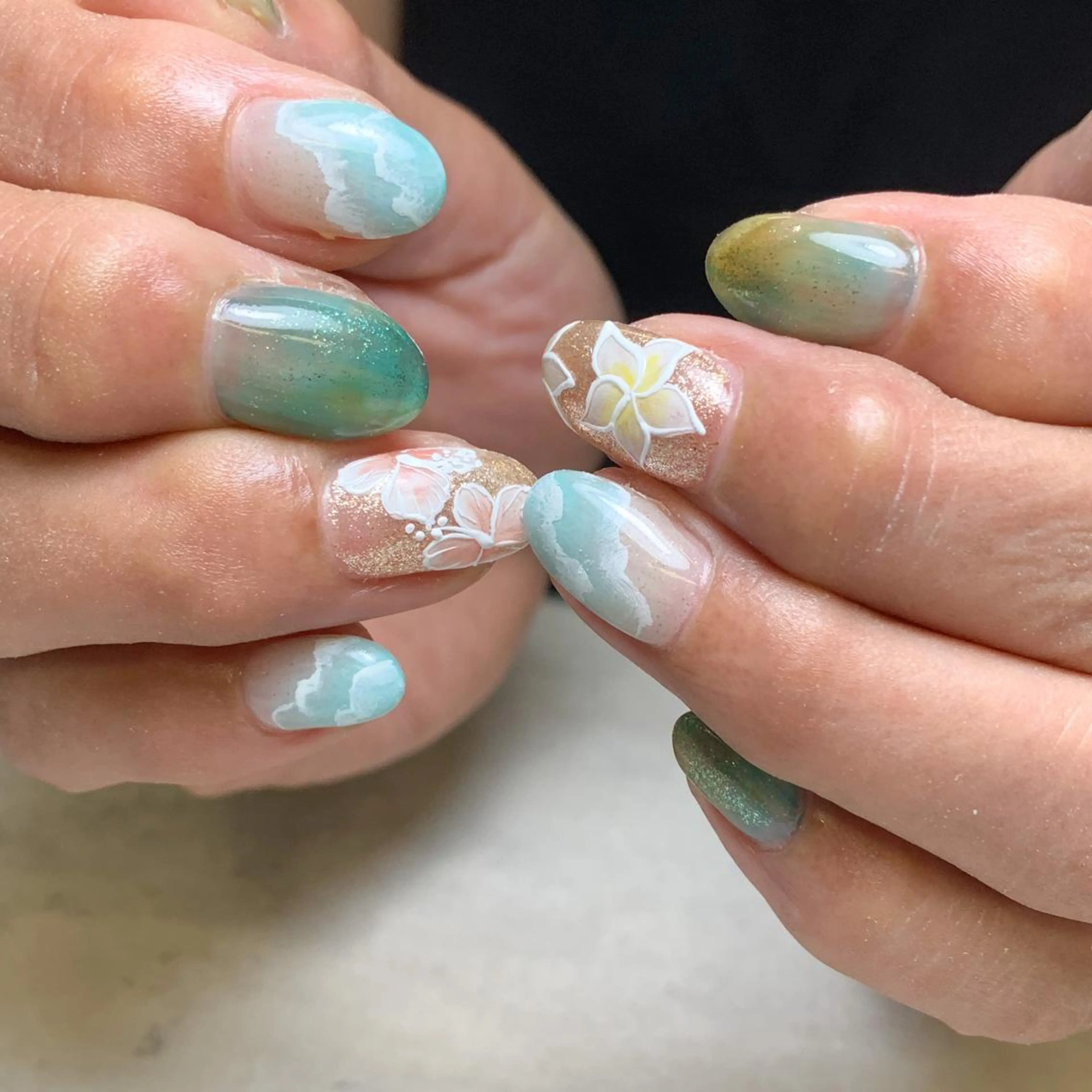 ネイル atelier　FIORITURA所属・FIORITURA aiのネイルデザイン