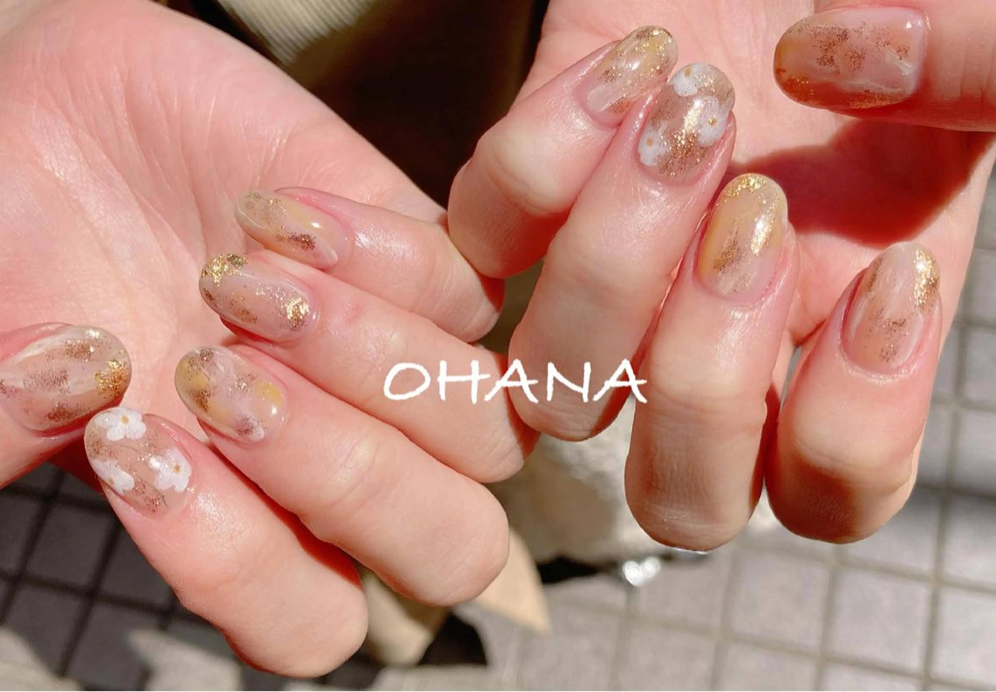 ネイル 成人式 長さ出し フットネイル ミラーネイル ニュアンスネイル nailroom  OHANA所属・nailroom OHANA🌴のネイルデザイン