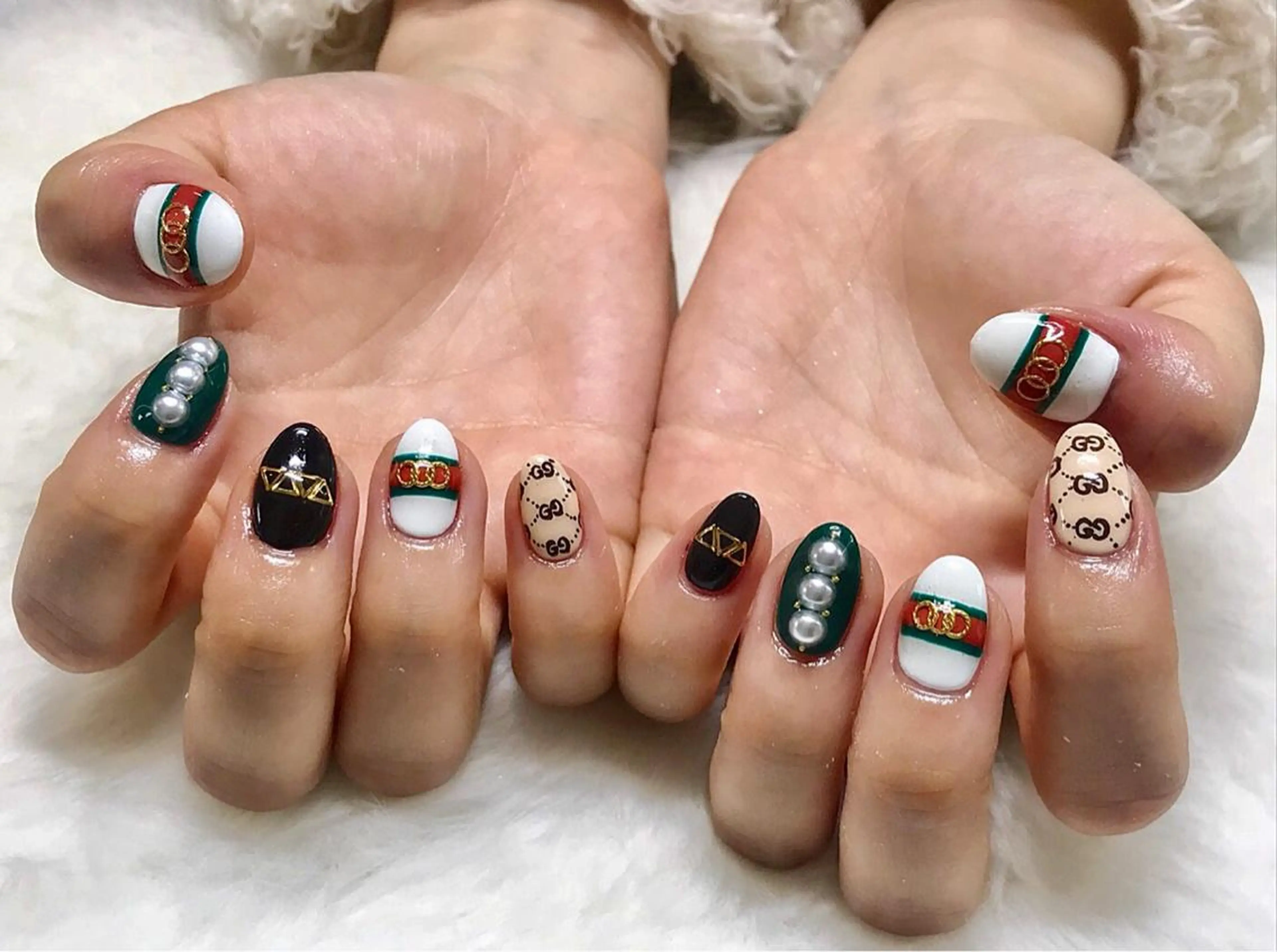 ネイル 持ち込み Nail lieNのネイルデザイン