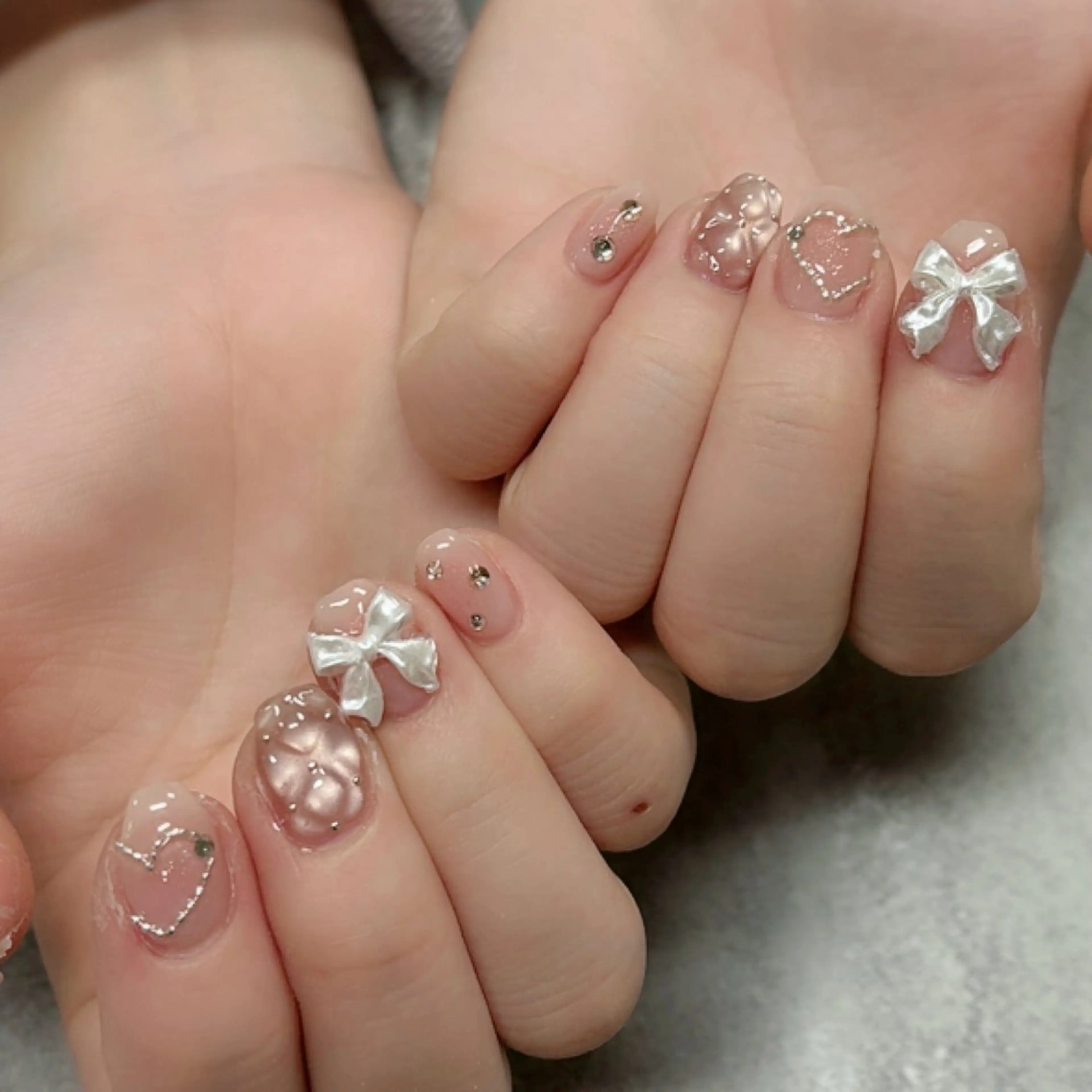 ネイル ハンドネイル protea澤本 凜のネイルデザイン