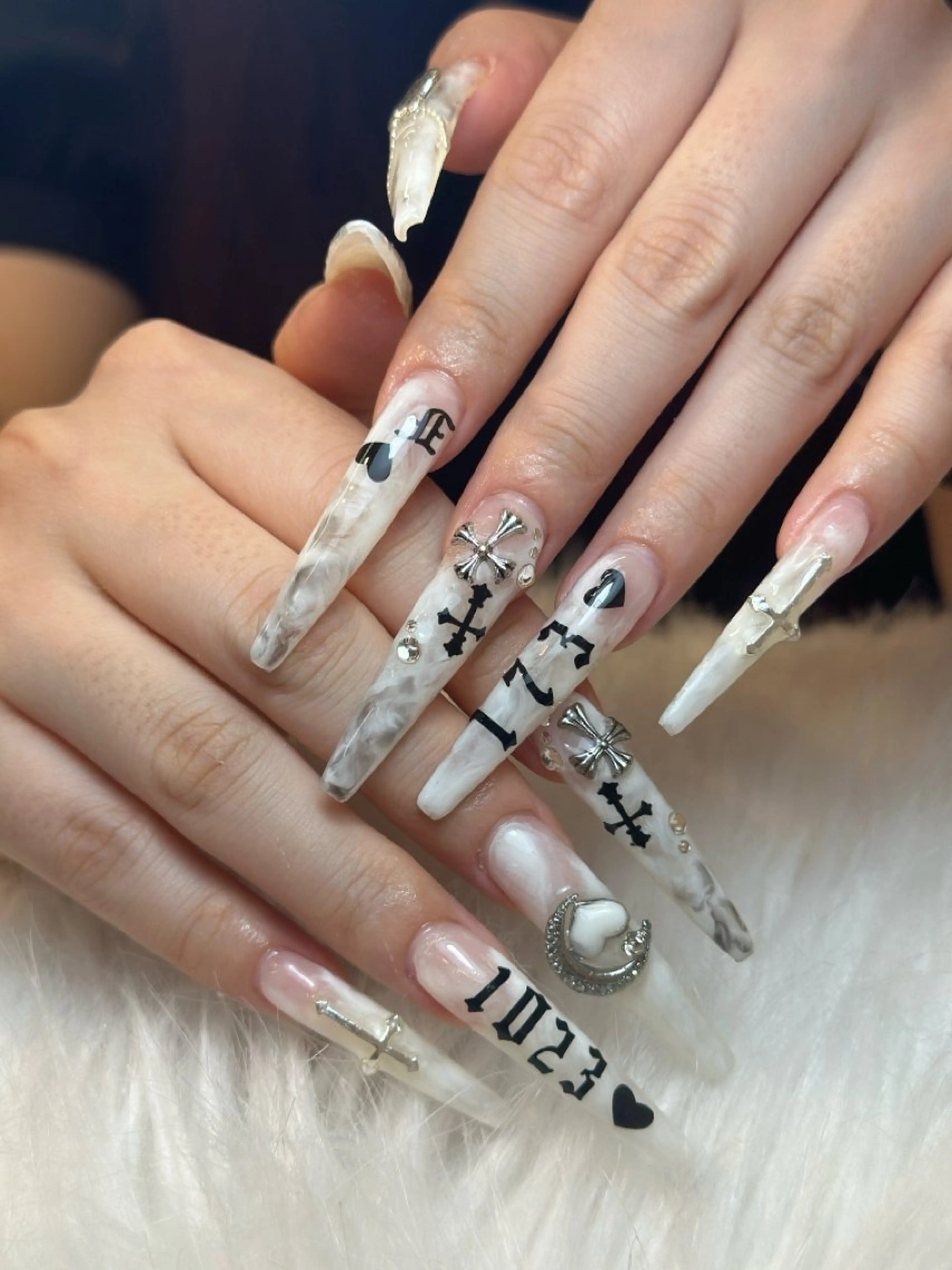 ネイル アートネイル ジェルネイル マグネットネイル ハンドネイル JennNail_ マオのネイルデザイン