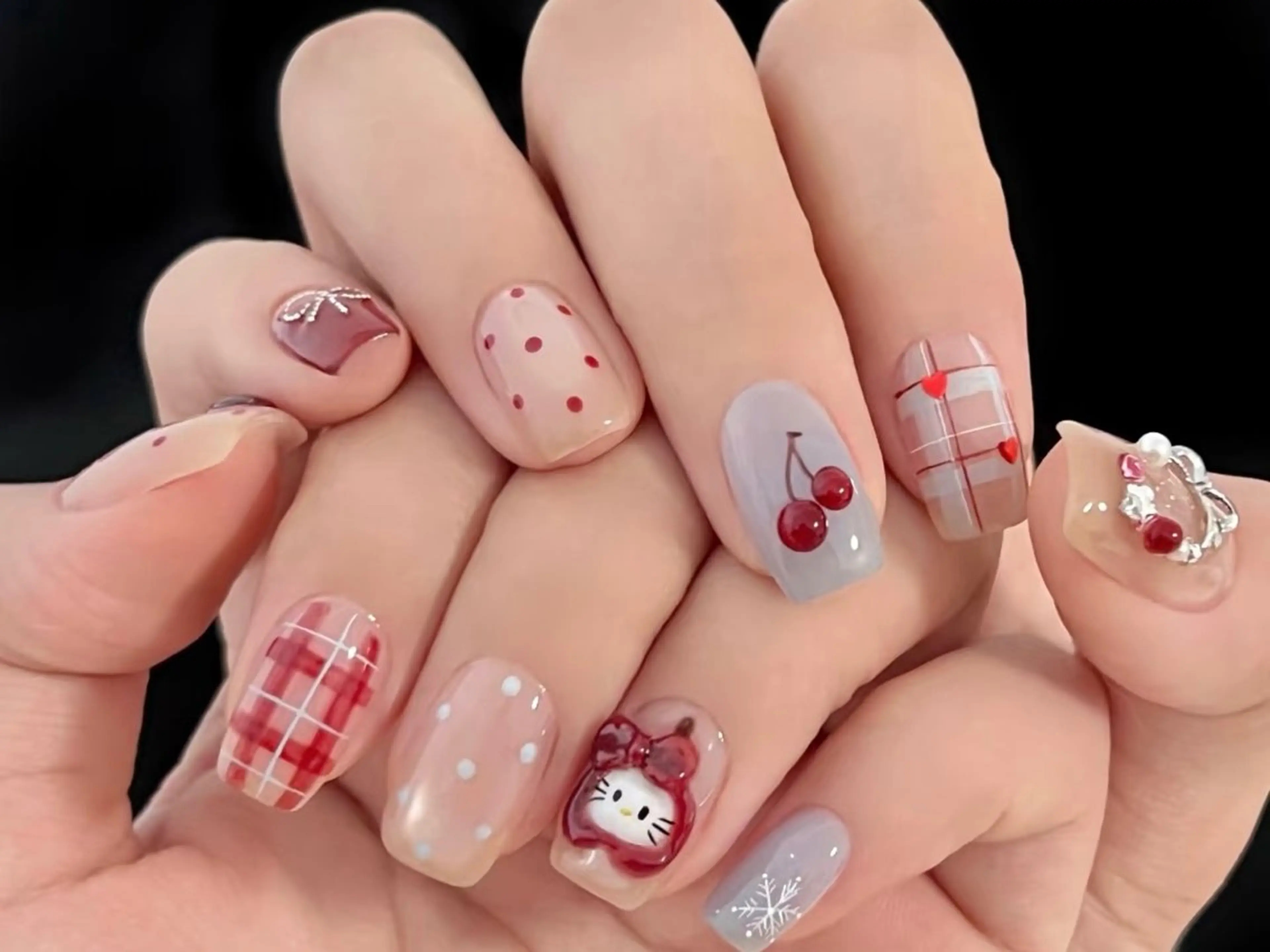 ネイル ハンドネイル ハンドケア DarkHoney 池袋店のネイルデザイン