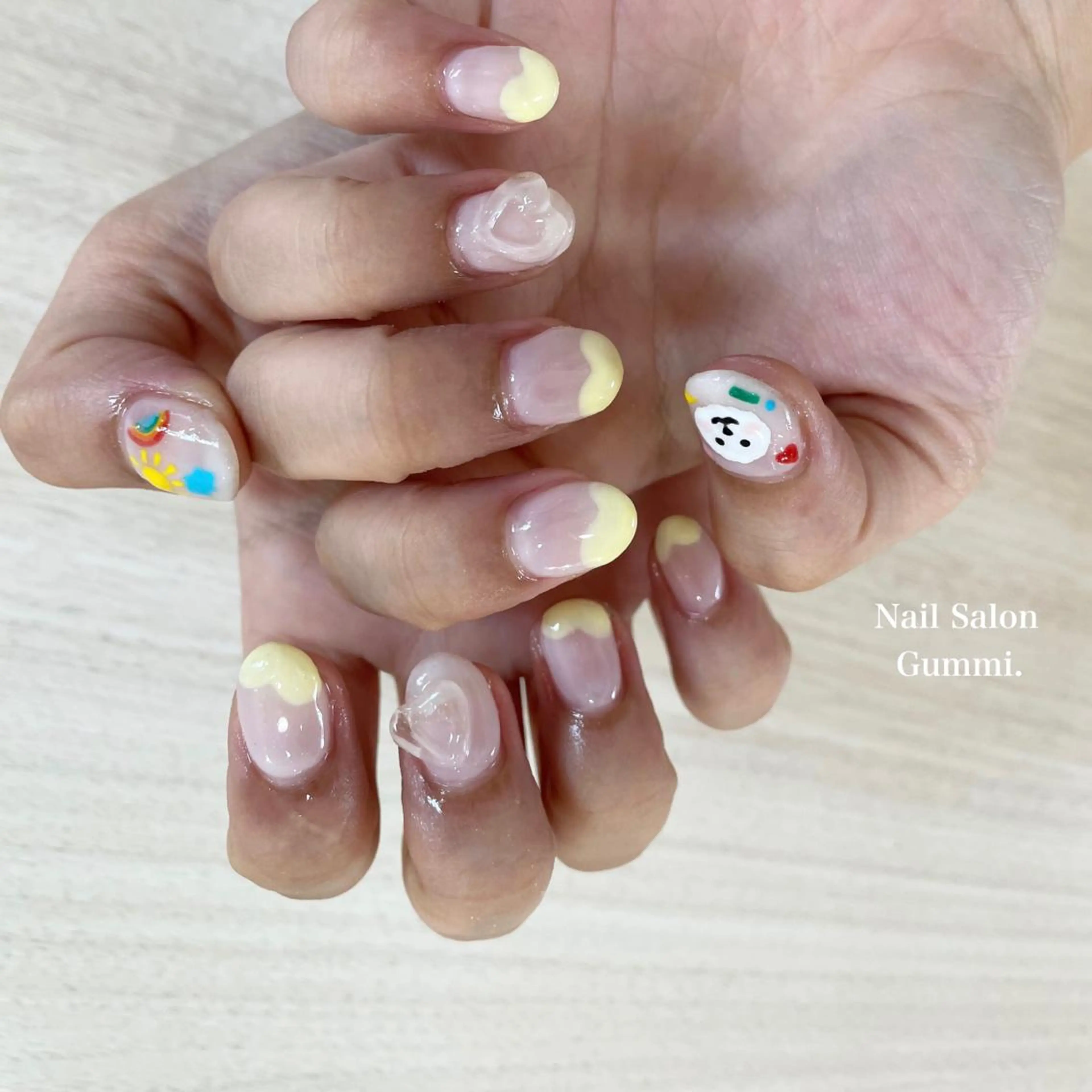 ネイル 韓国ネイル Nail Salon Gummi.のネイルデザイン